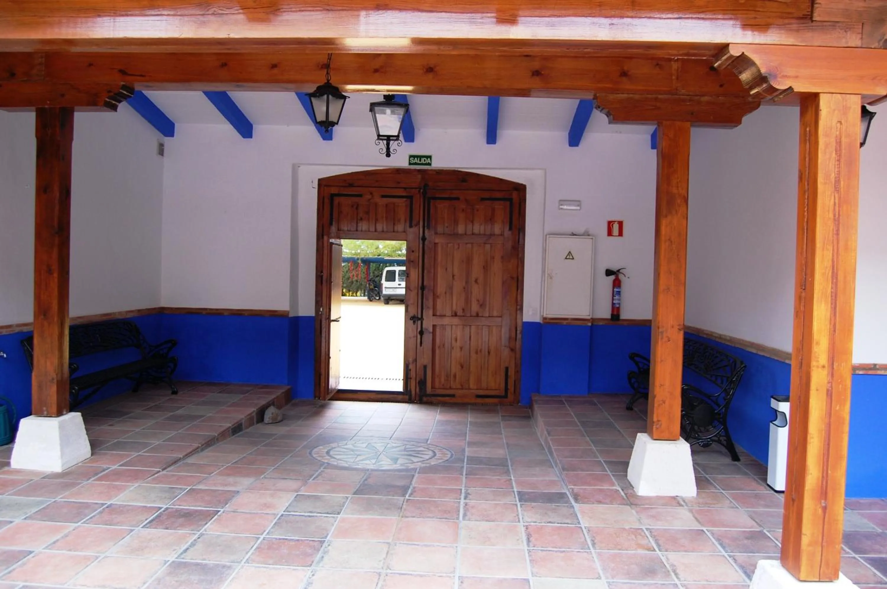 Facade/entrance in Hotel El Cortijo de Daimiel