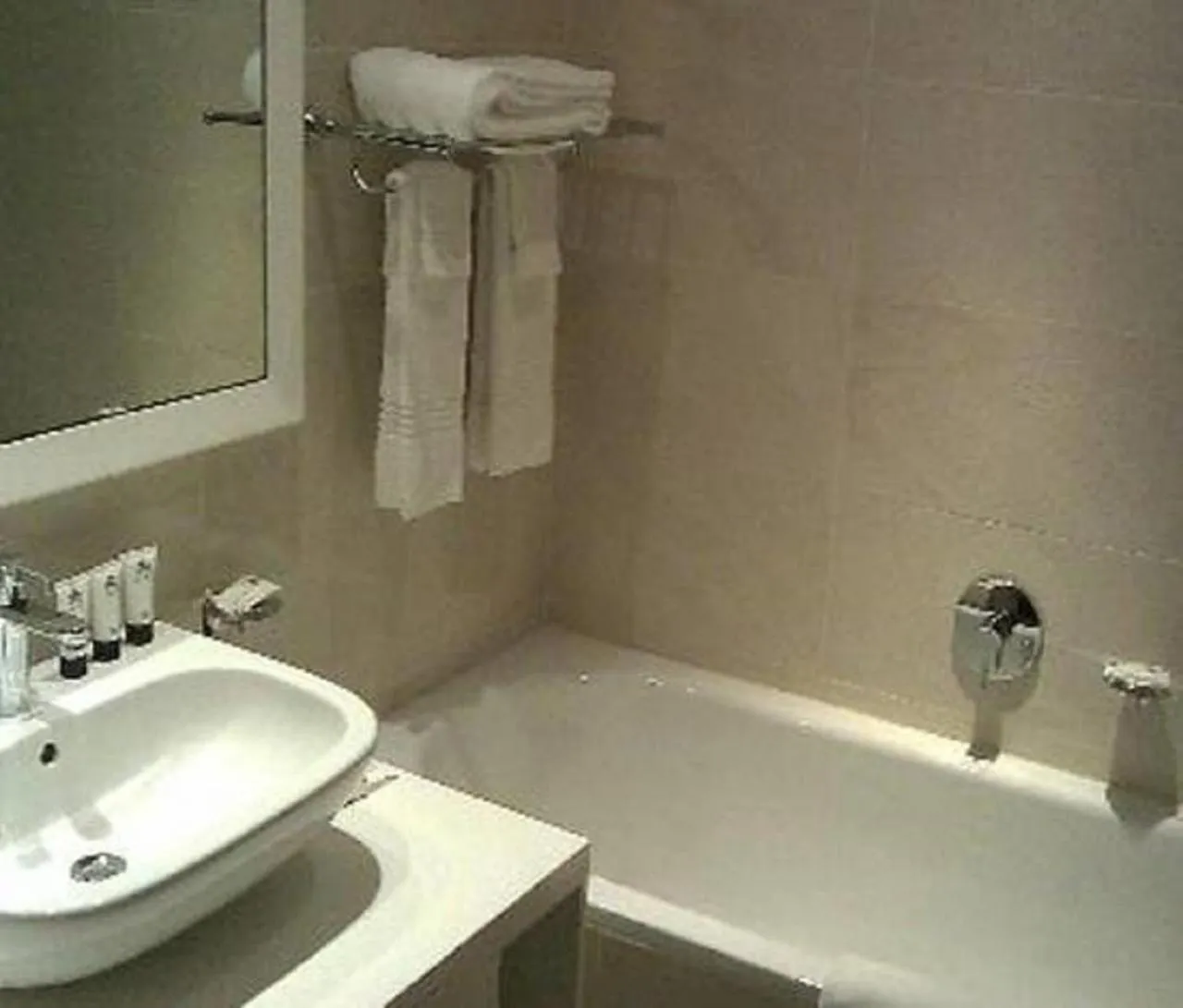 Bathroom in The Wheatbaker