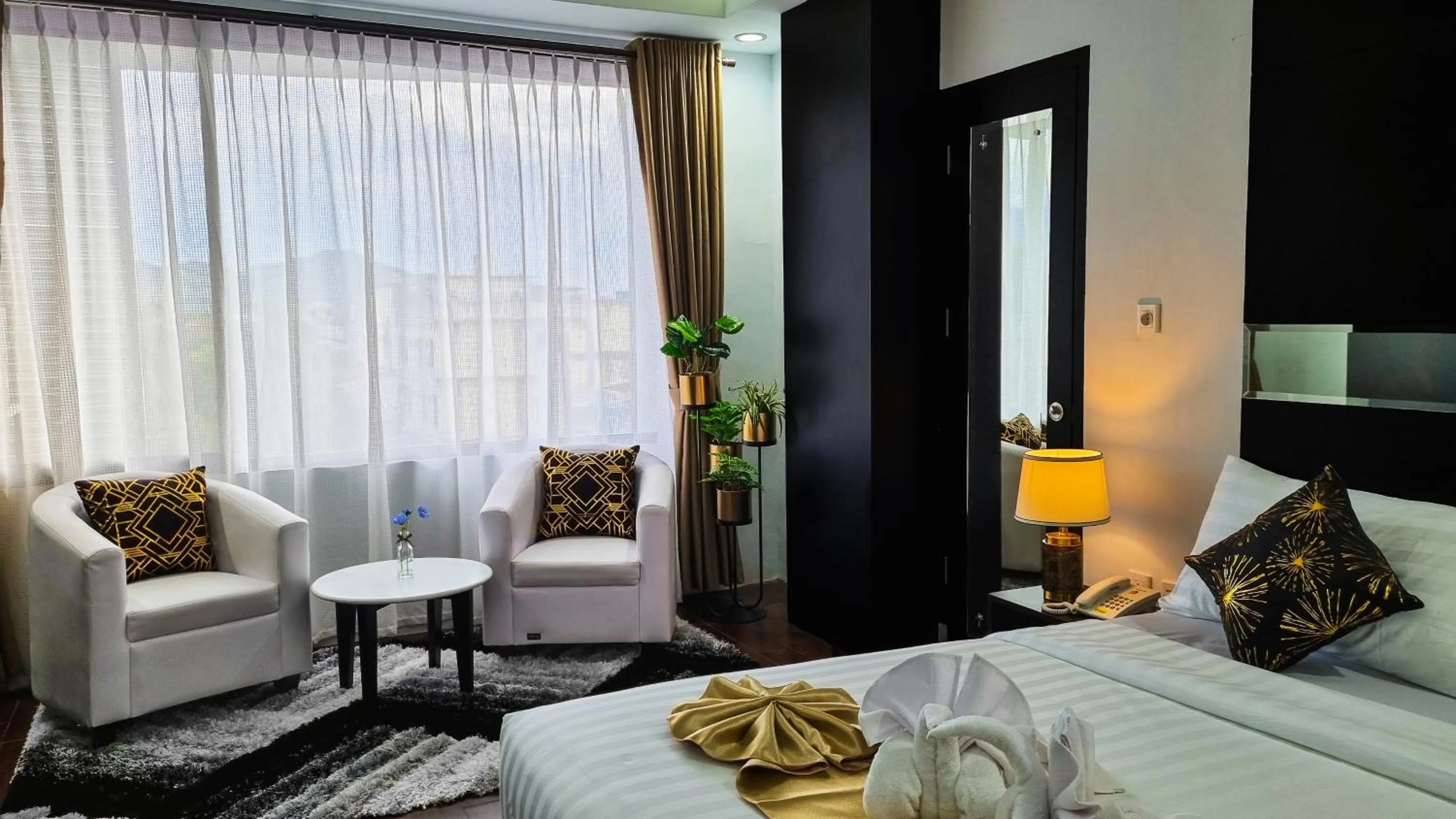 Bedroom, Bed in Hotel Rasamala