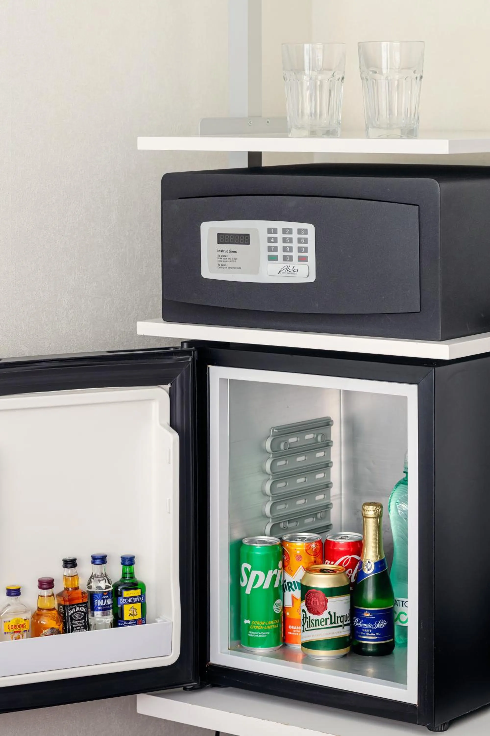 Drinks in Metropol Design Hotel Old Town