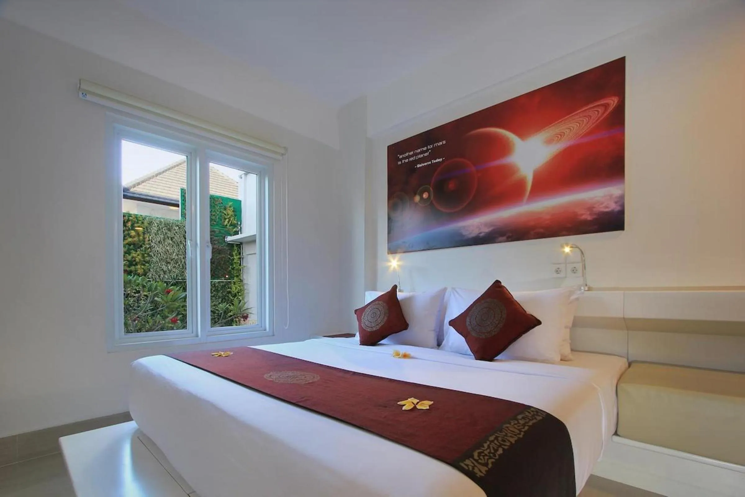 Photo of the whole room, Bed in Mars City Hotel