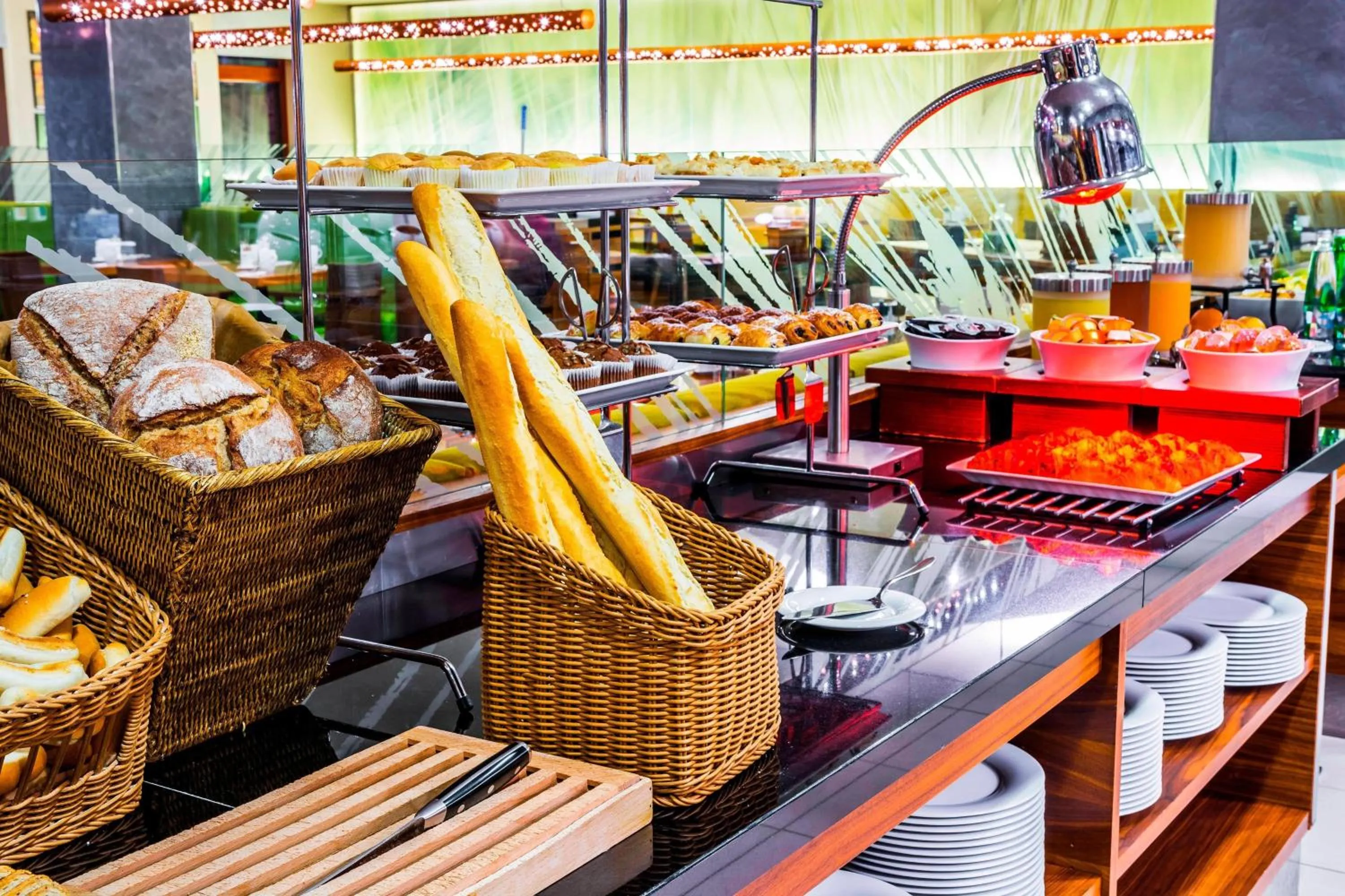 Breakfast in Courtyard by Marriott Pilsen