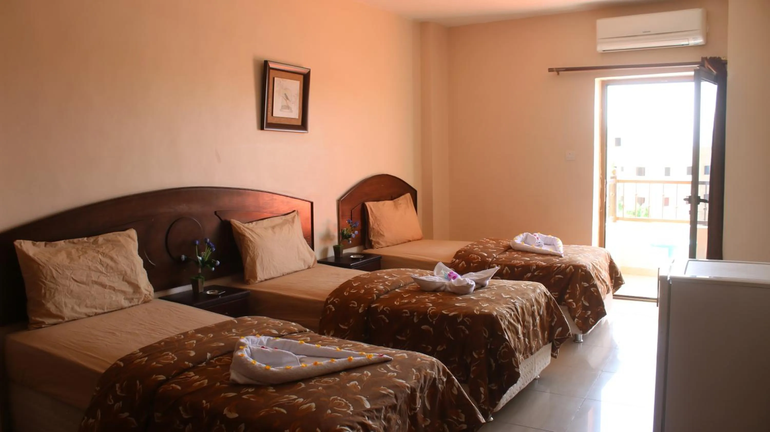 Sea view, Bed in Baraka Al Aqaba Hotel Suites