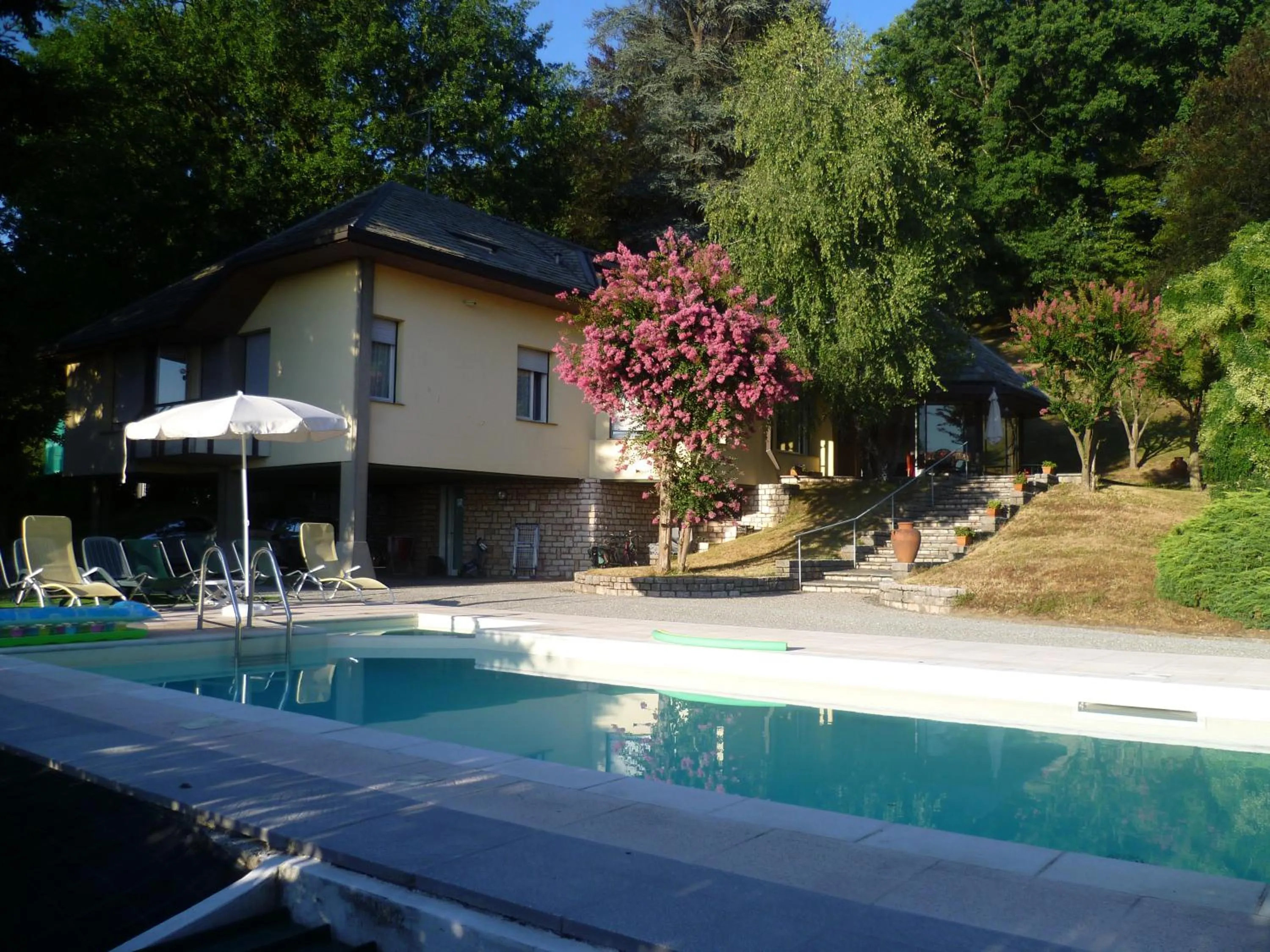 Swimming pool in Il Colombé B&B