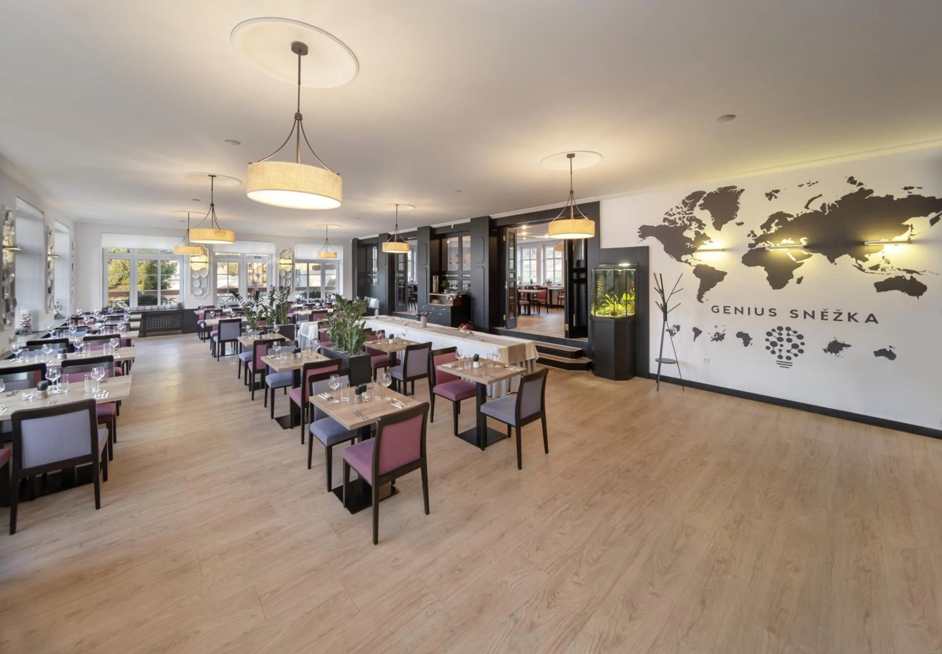 Restaurant/places to eat in Hotel Sněžka