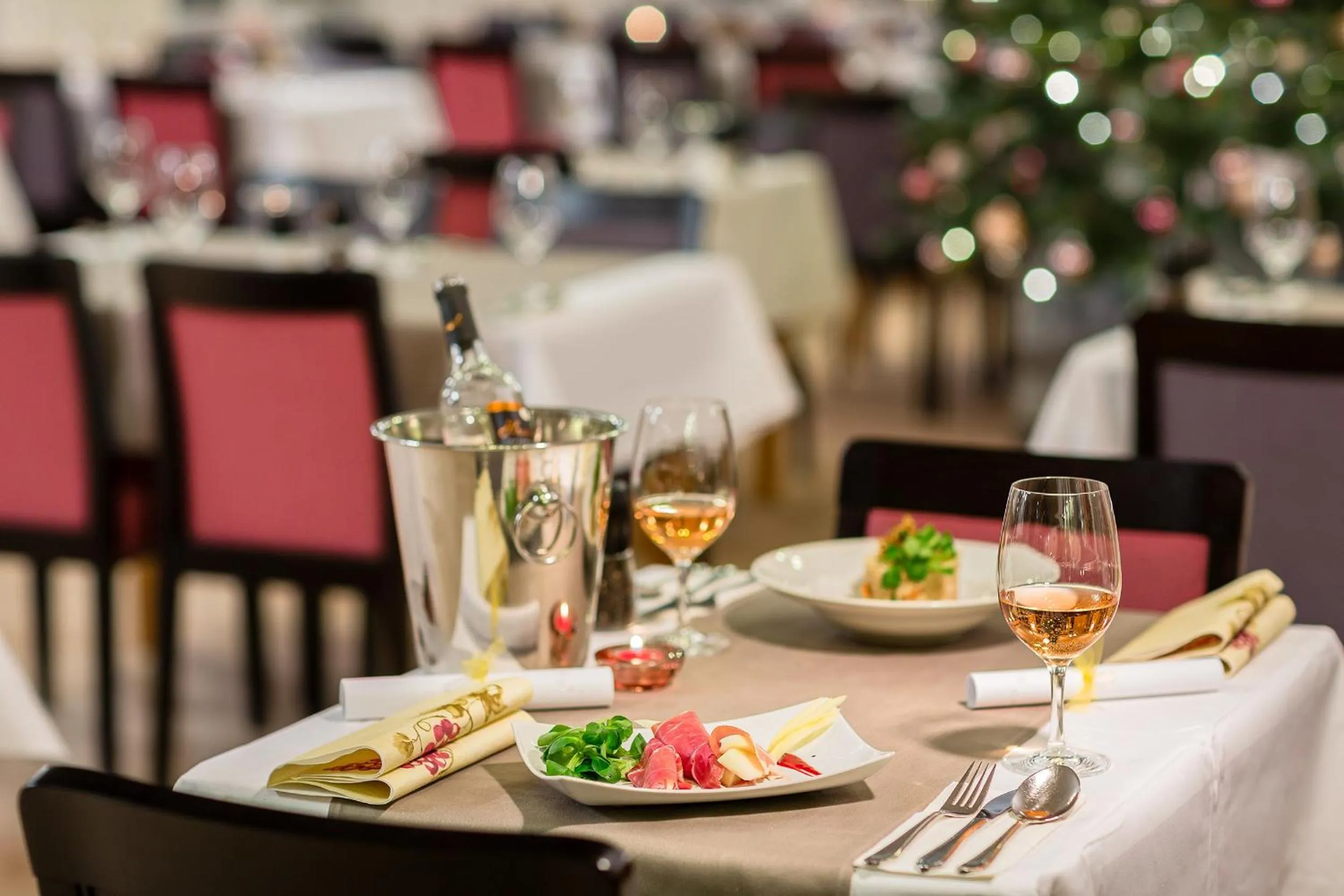 Restaurant/places to eat in Hotel Sněžka