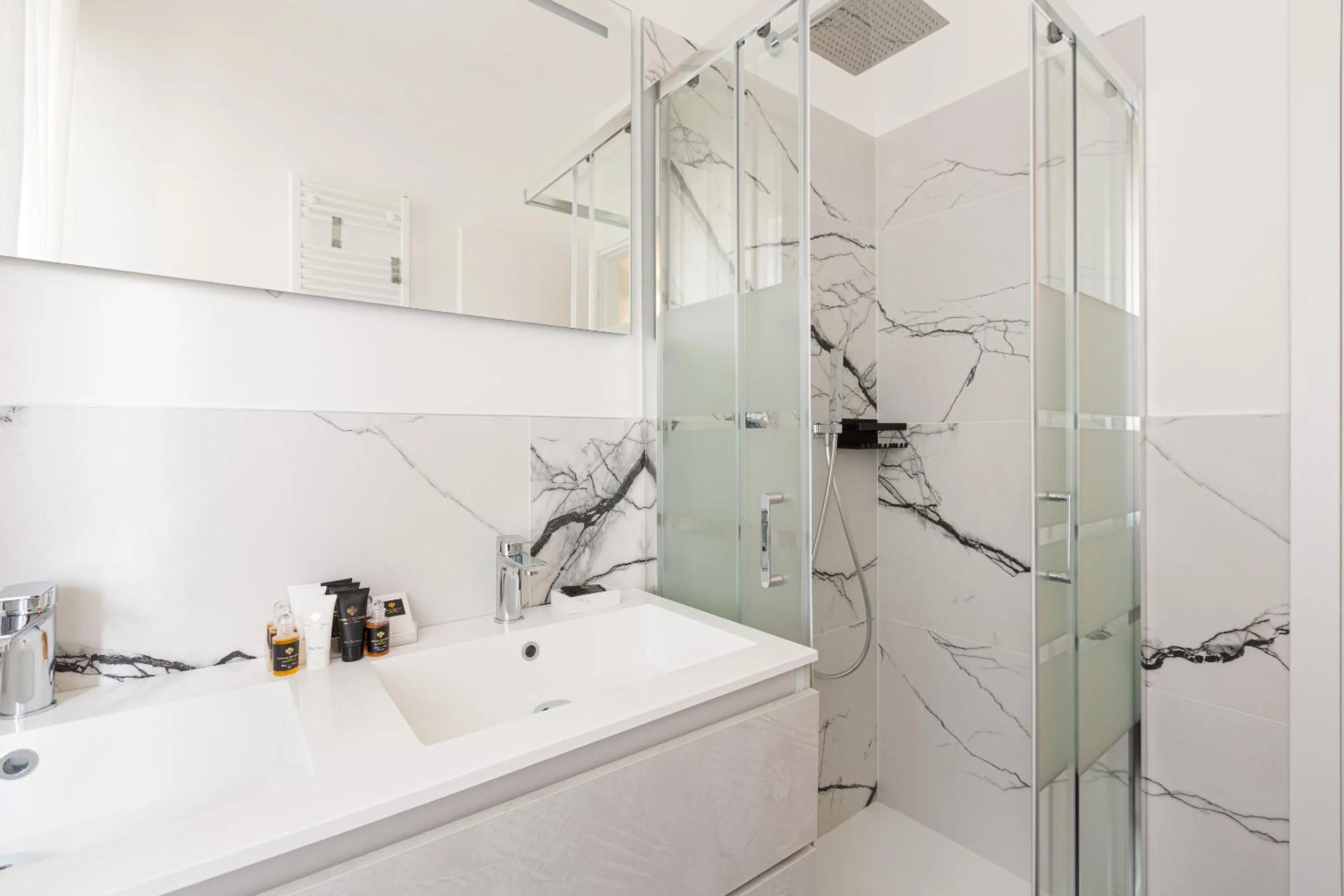 Bathroom in Heart Milan Apartments Sforza Duomo