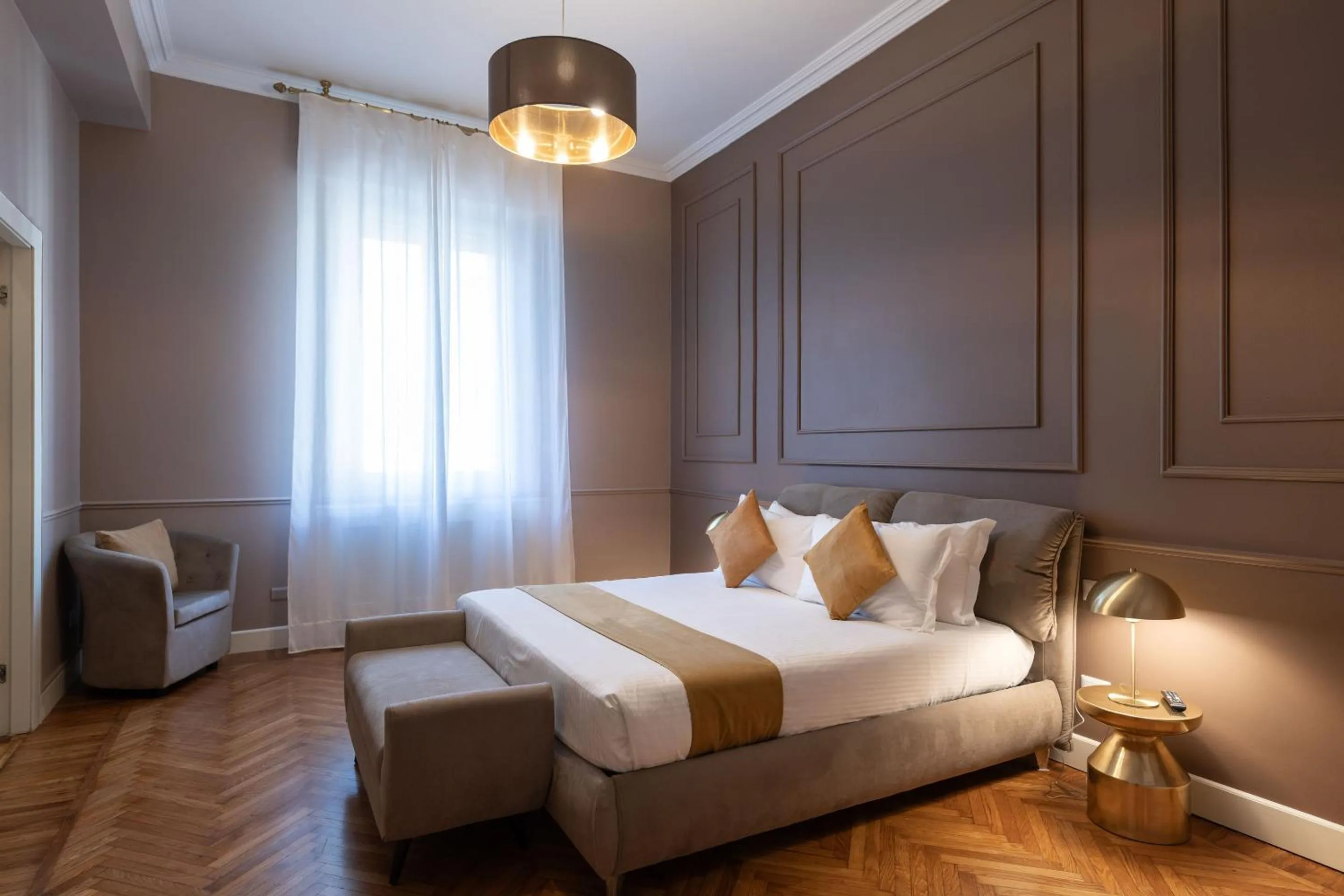 Bedroom, Bed in Heart Milan Apartments Sforza Duomo