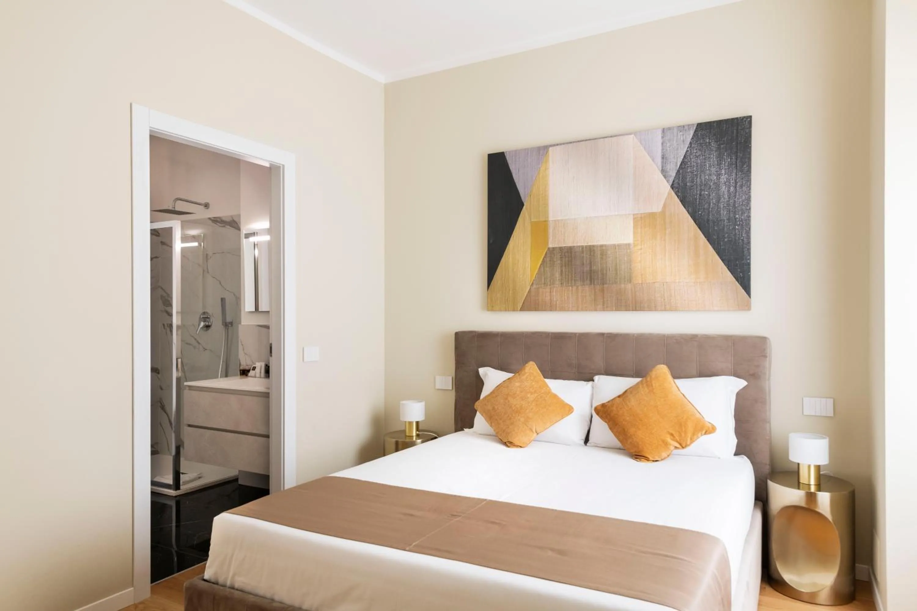 Bedroom, Bed in Heart Milan Apartments Sforza Duomo