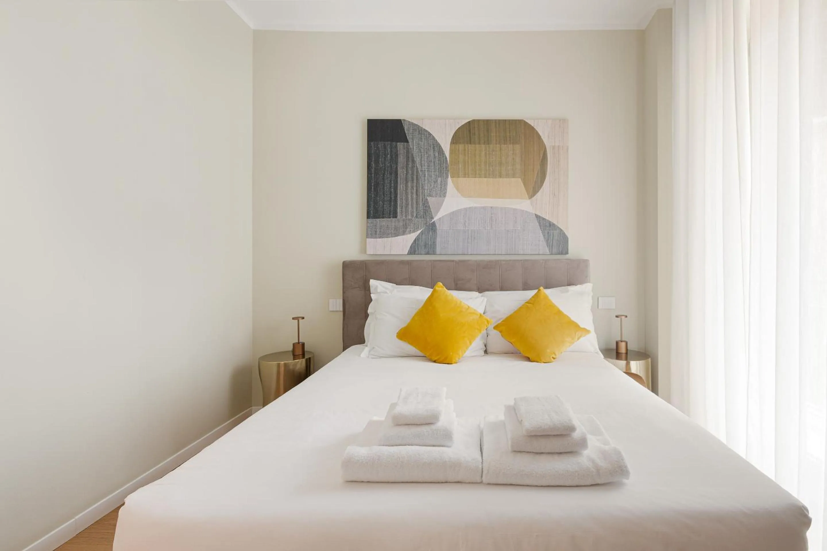 Bedroom, Bed in Heart Milan Apartments Sforza Duomo