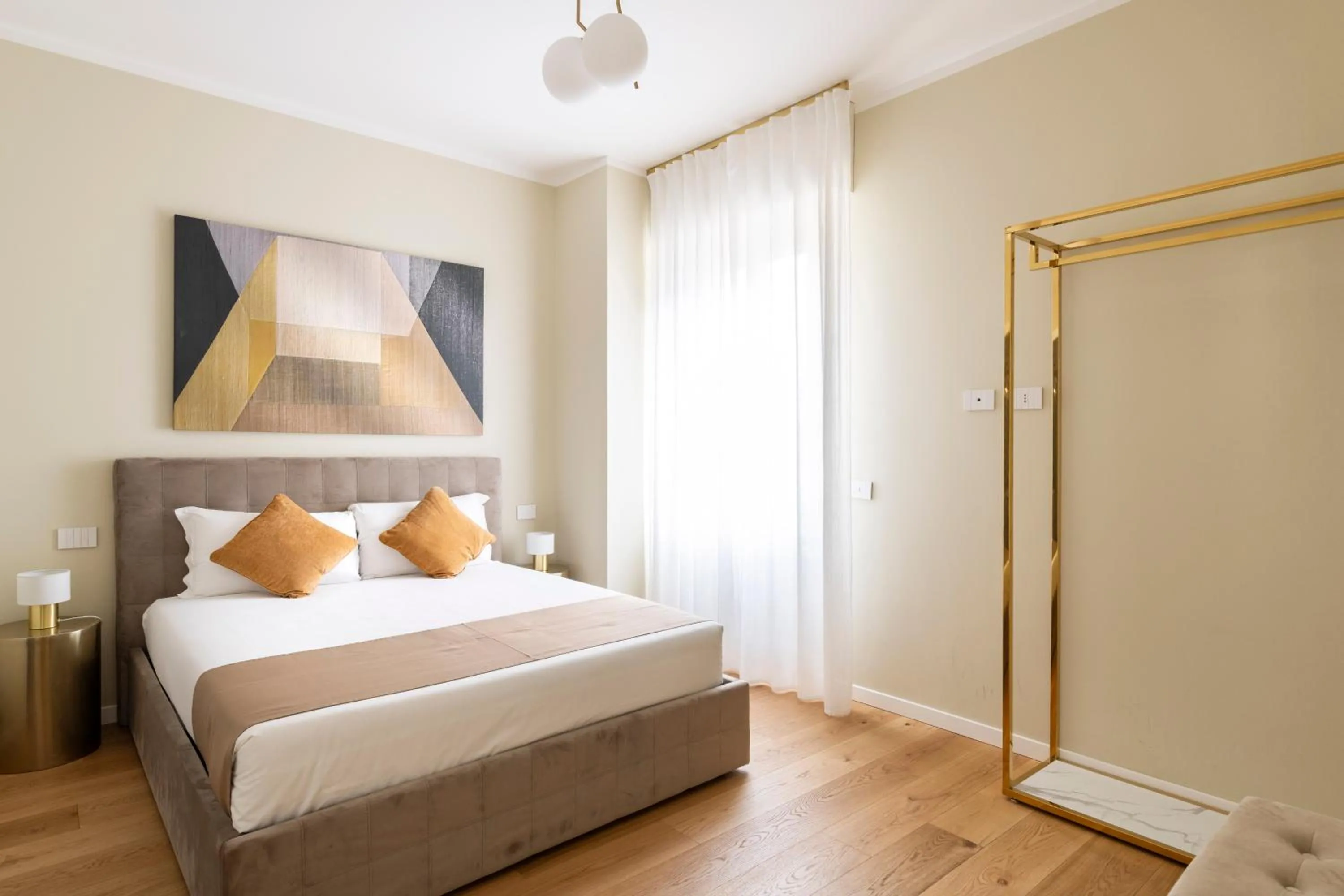 Bedroom, Bed in Heart Milan Apartments Sforza Duomo