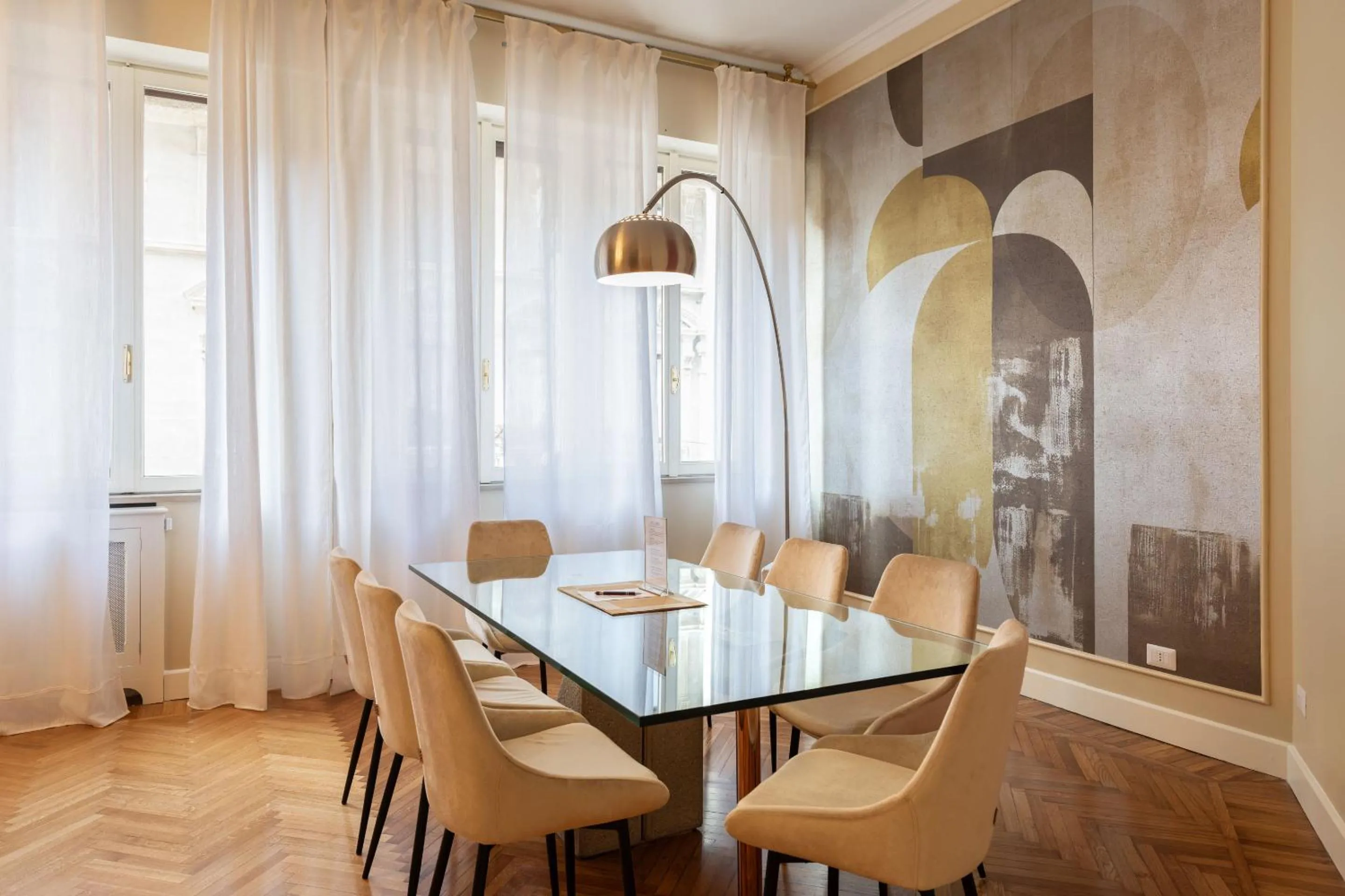 Dining area in Heart Milan Apartments Sforza Duomo