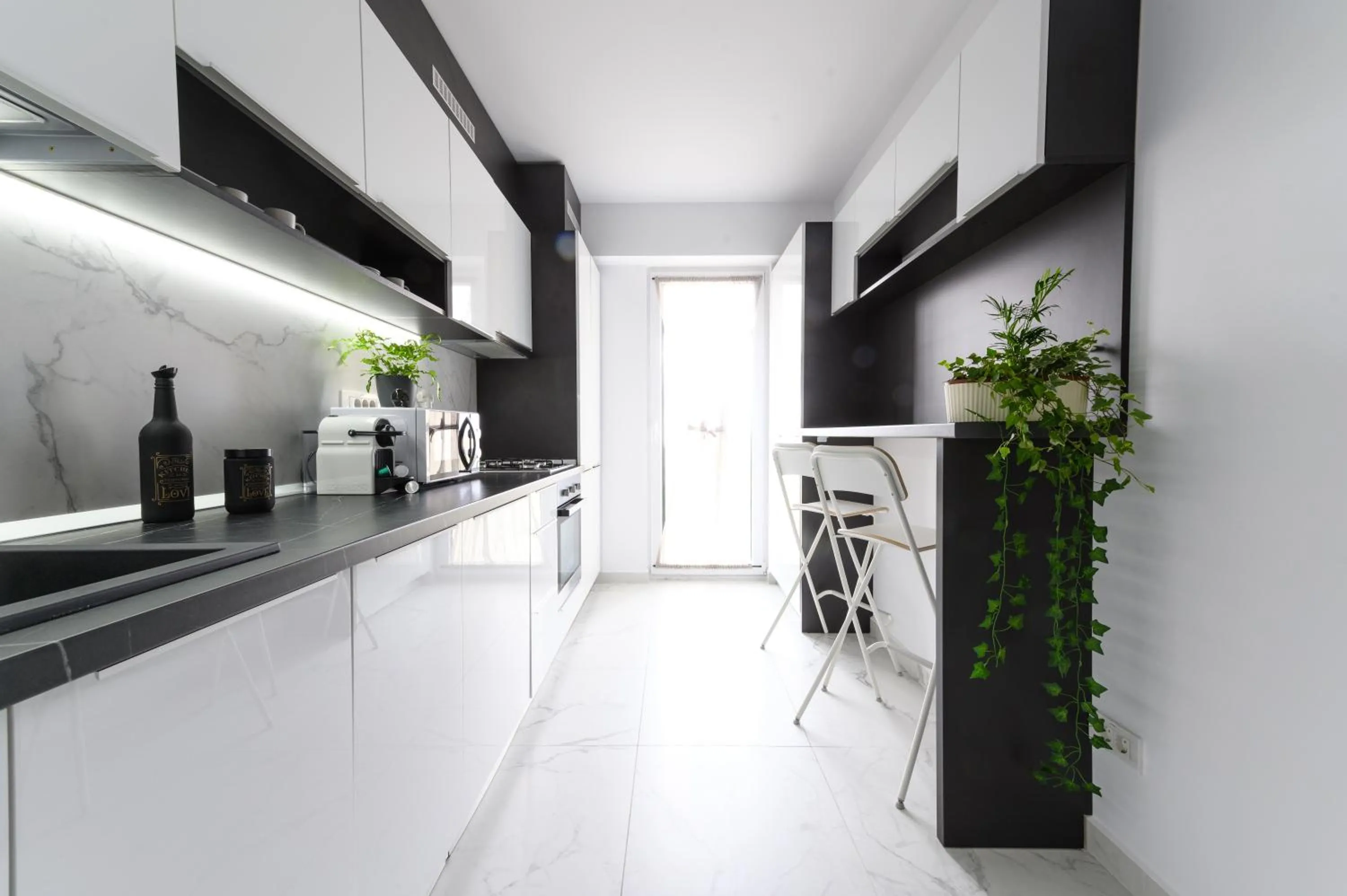 Kitchen or kitchenette in North Artistique - Aviatiei