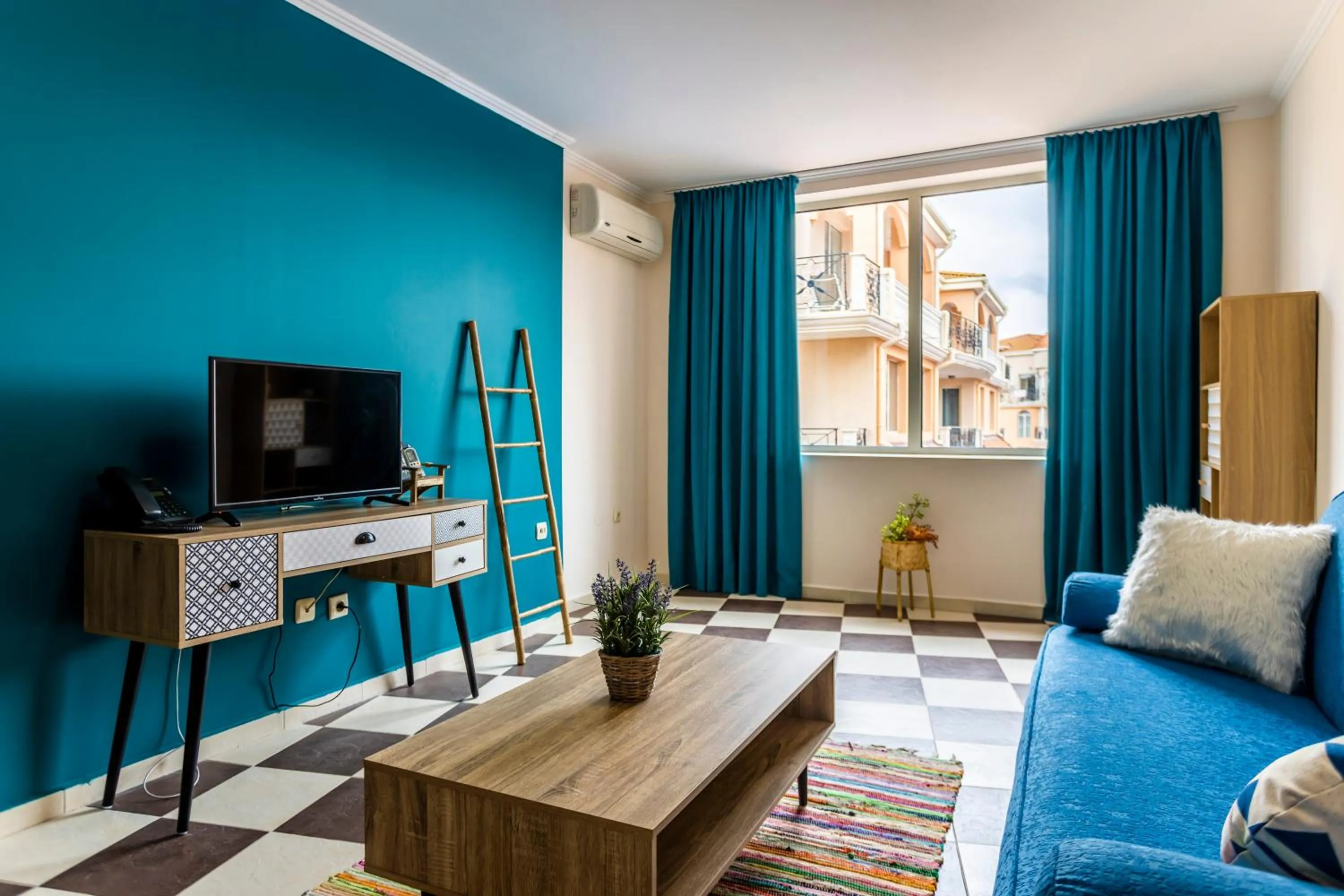 Communal lounge/ TV room in Touristic Complex Hacienda Beach Apartments Sozopol