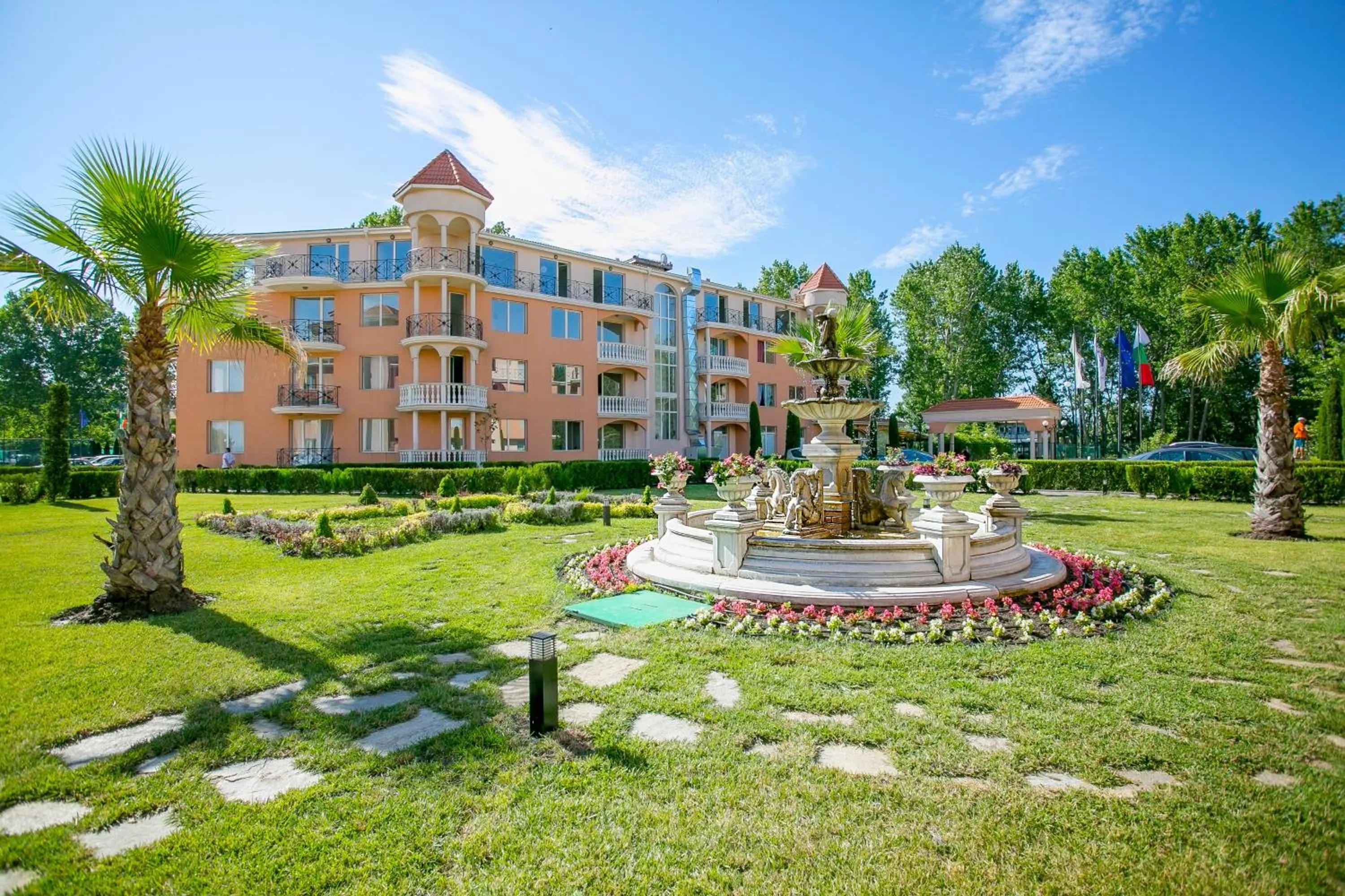 Property building in Touristic Complex Hacienda Beach Apartments Sozopol