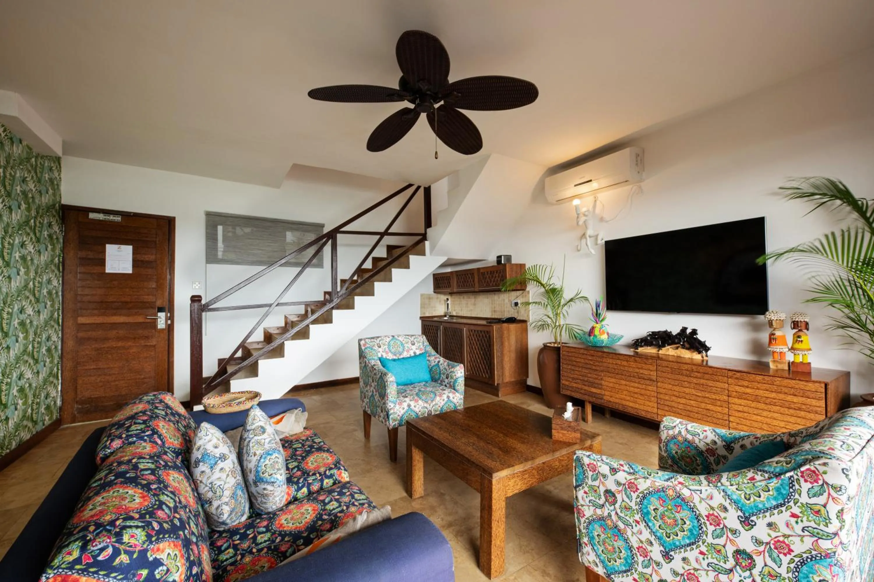 Living room in Z Hotel & Z2 Hotel