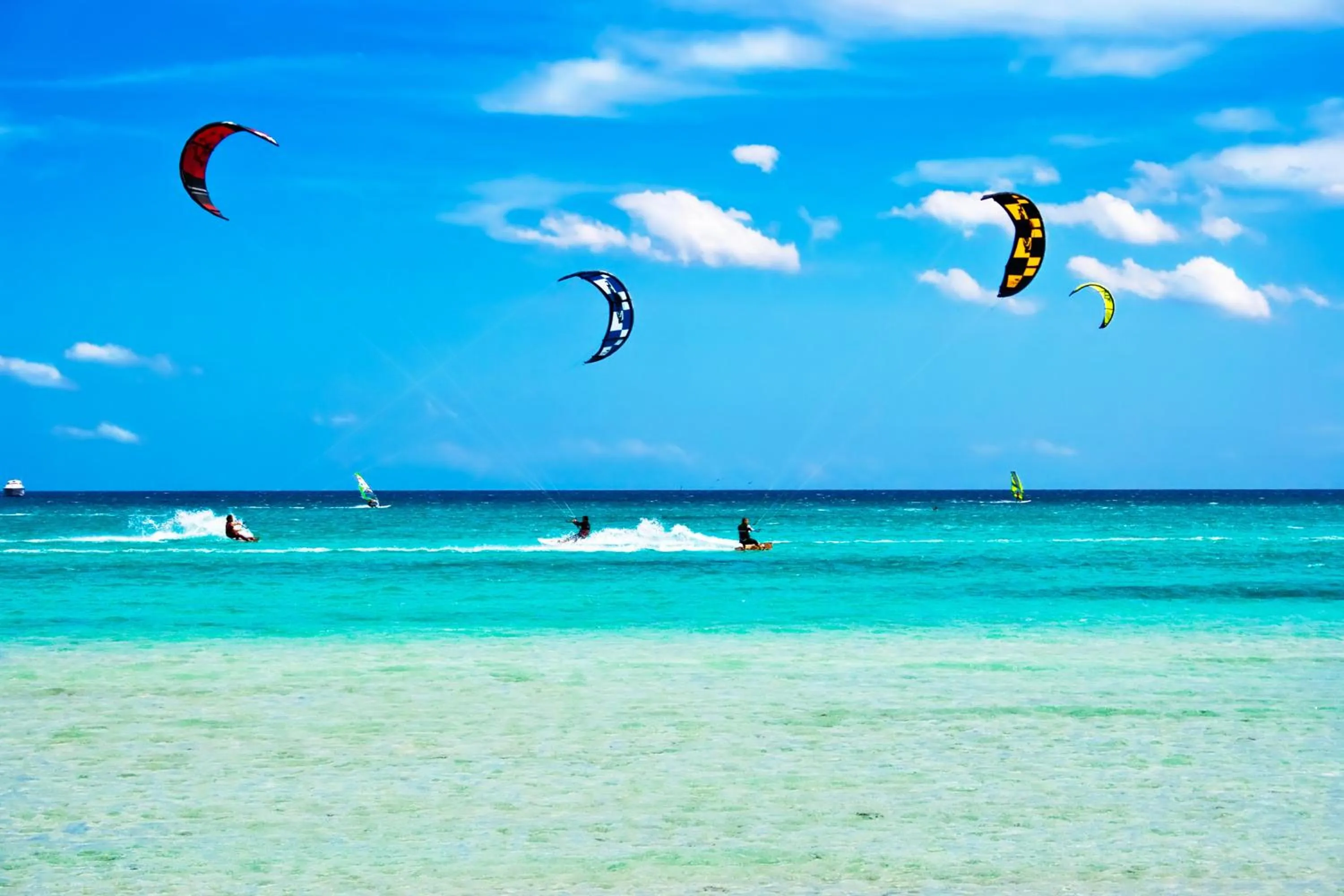 Day in Z Hotel & Z2 Hotel