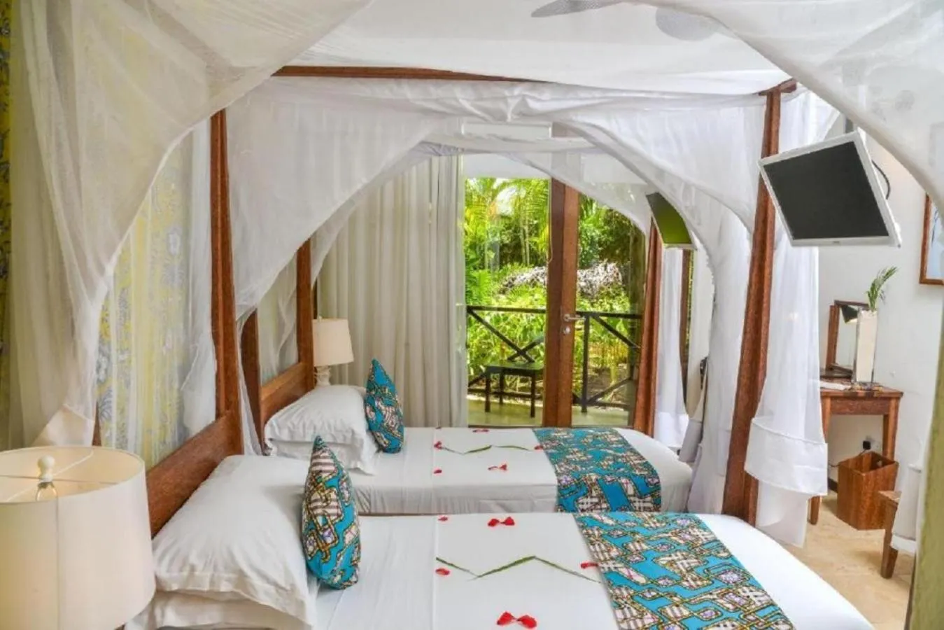 Bedroom, Bed in Z Hotel & Z2 Hotel