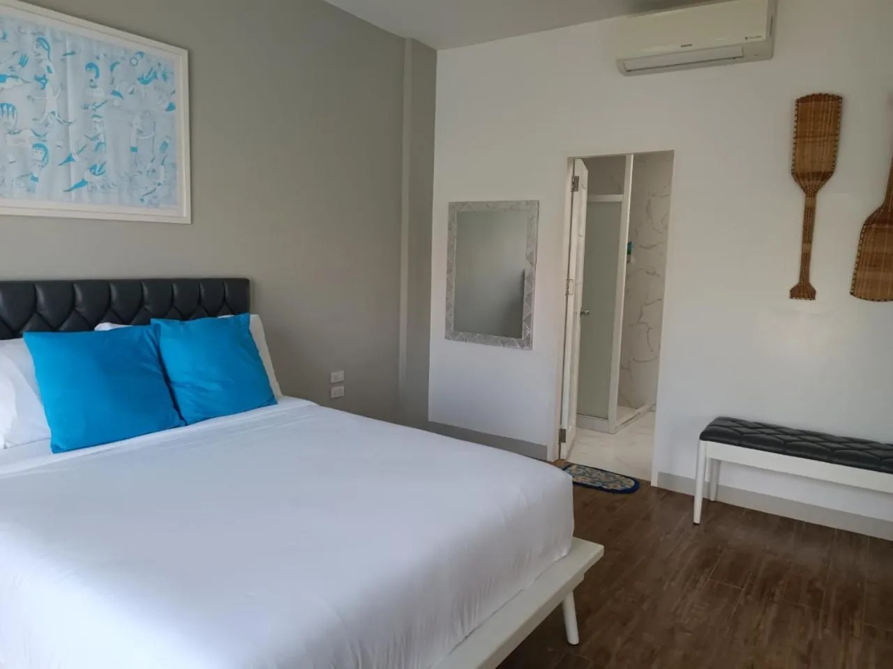 Bed in Pineale Villas, Resort and Spa