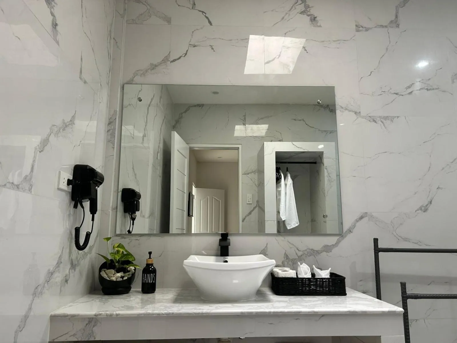 Bathroom in Pineale Villas, Resort and Spa