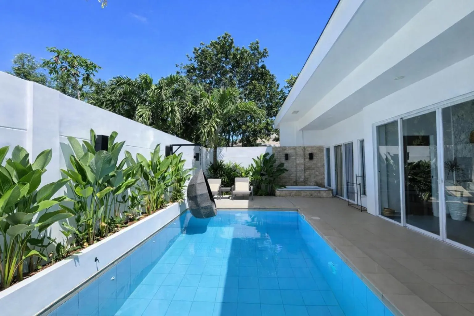 Pineale Villas, Resort and Spa