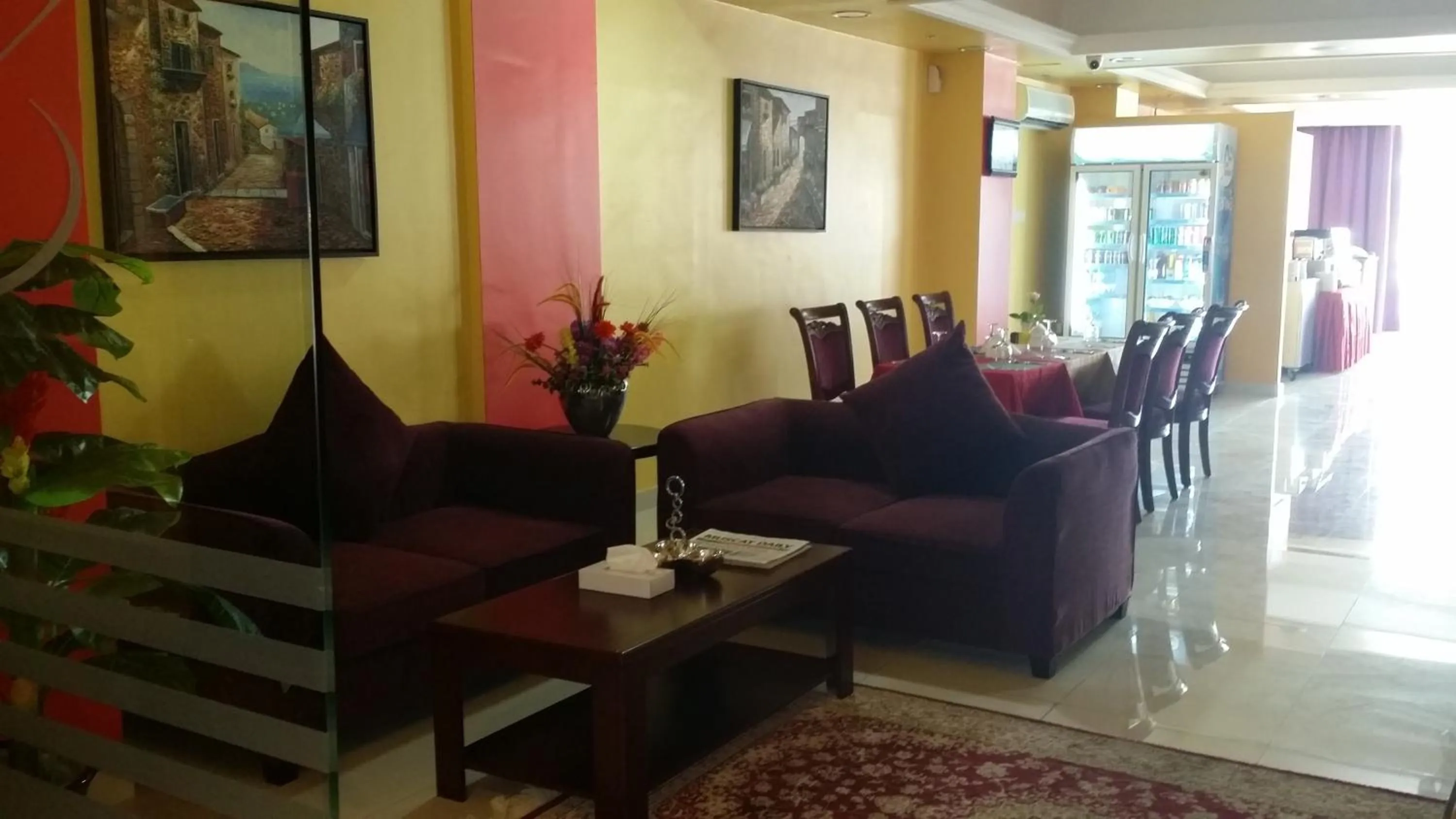 Day in Royal Gardens Hotel