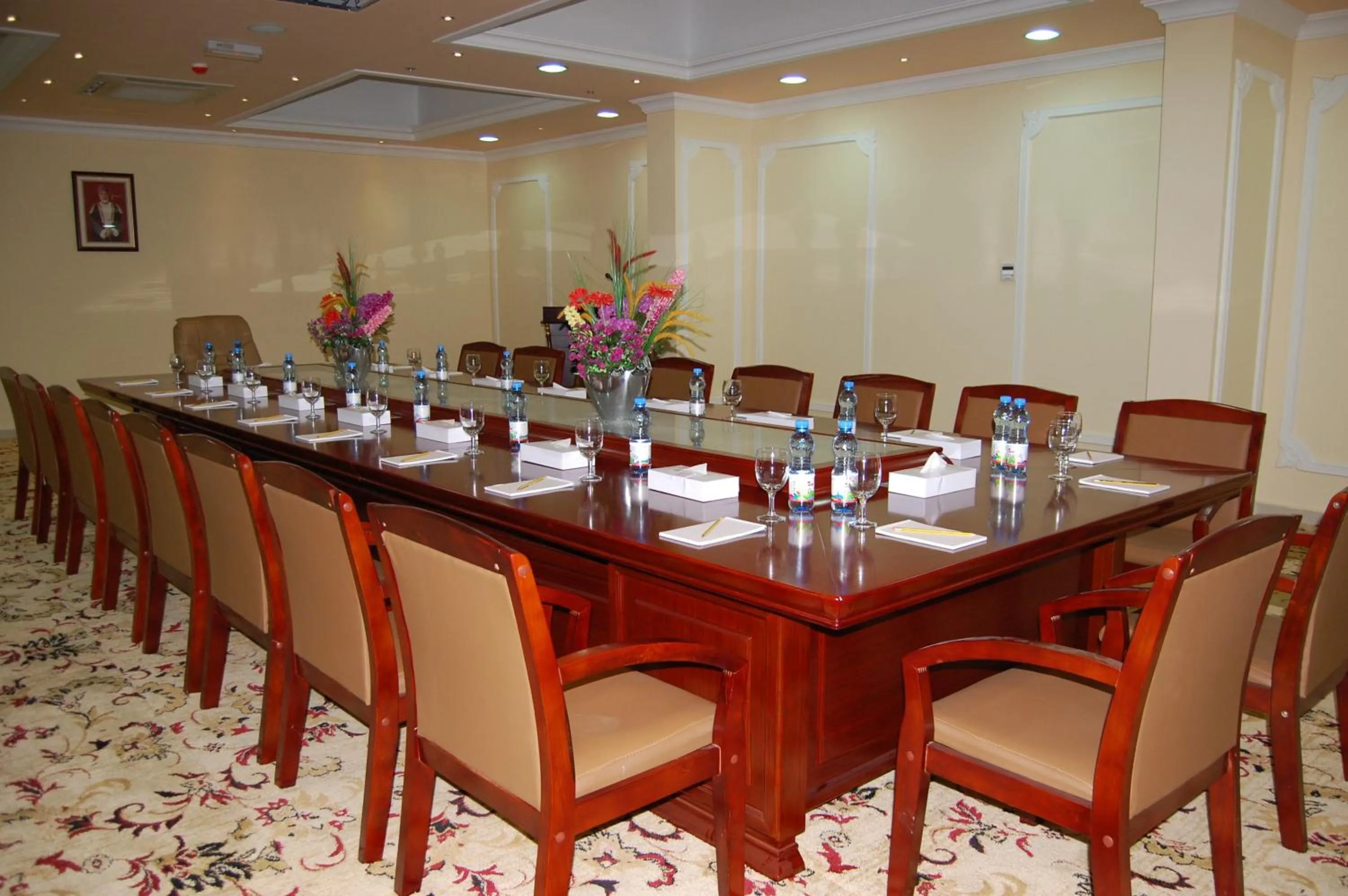 Meeting/conference room in Royal Gardens Hotel