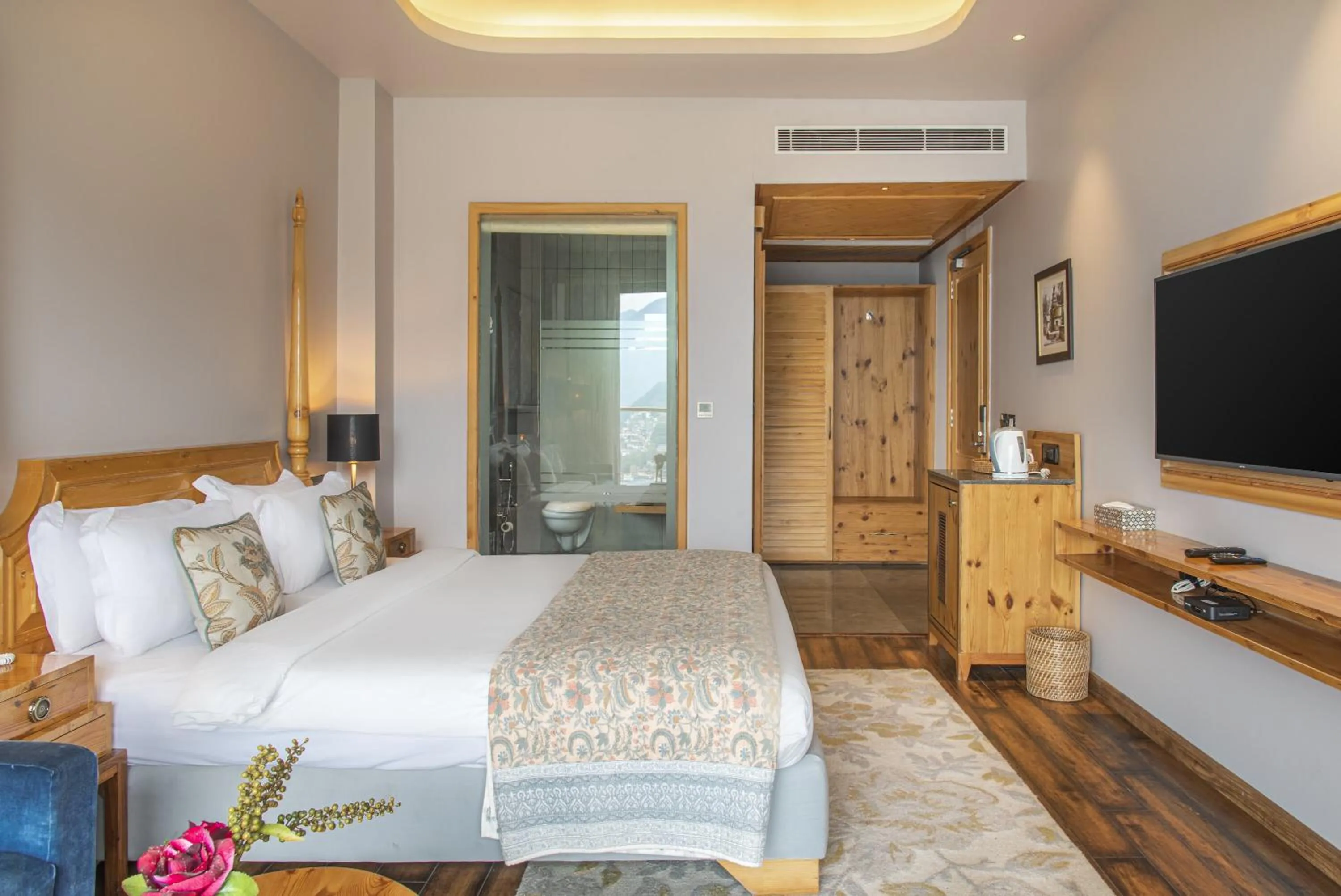 Bed in Echor Mandara TreeVilla Dharamshala