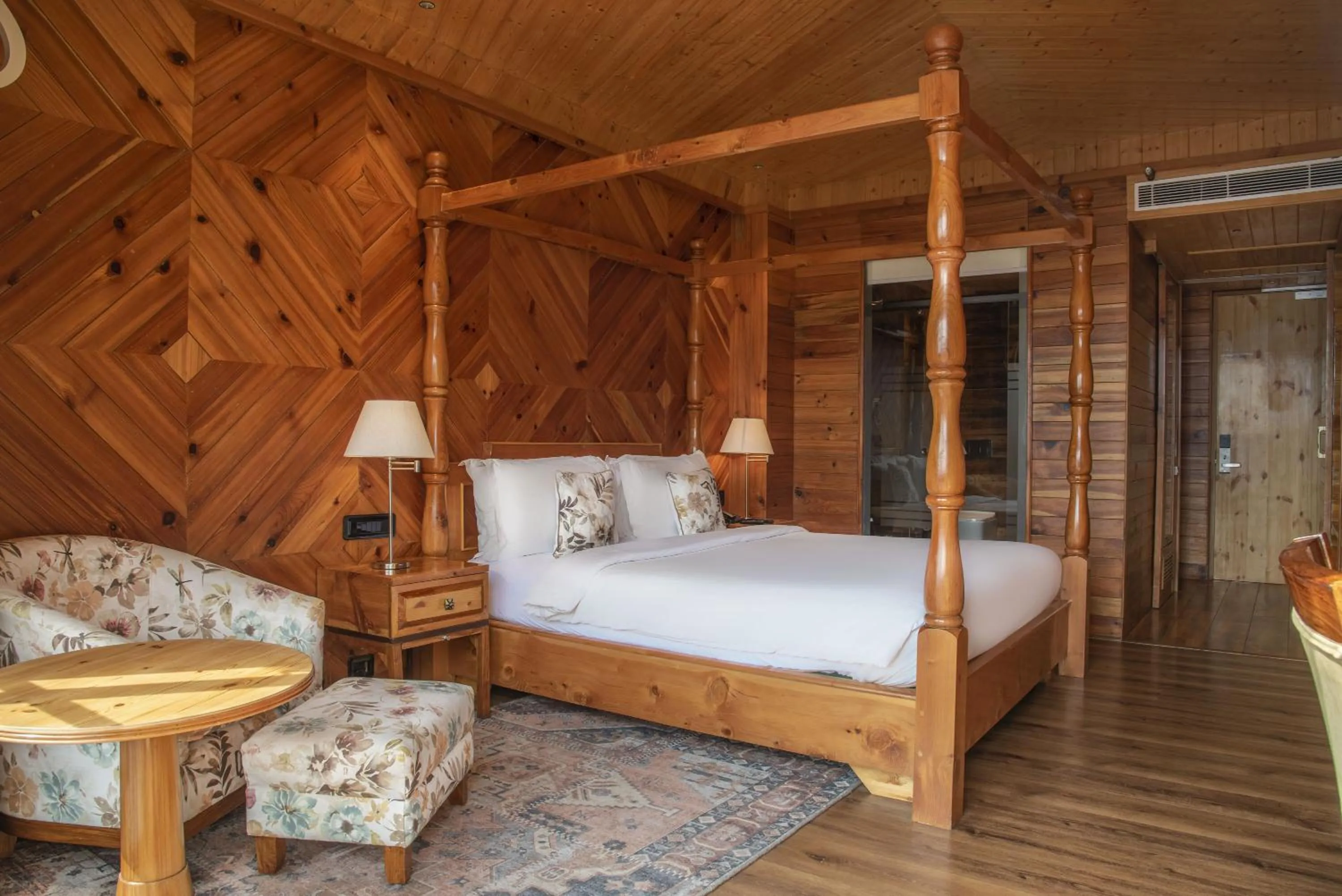 Bed in Echor Mandara TreeVilla Dharamshala