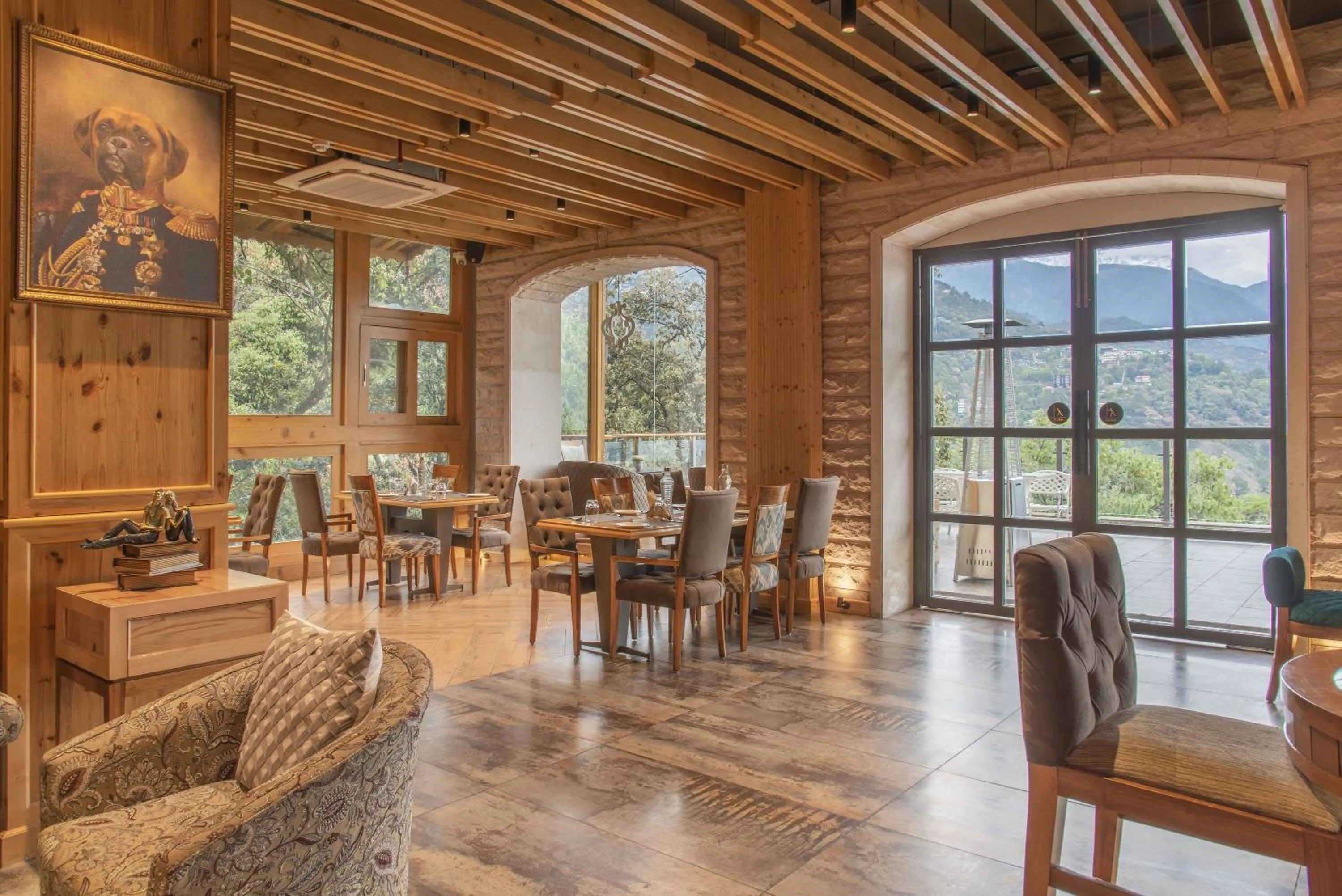 Restaurant/places to eat in Echor Mandara TreeVilla Dharamshala