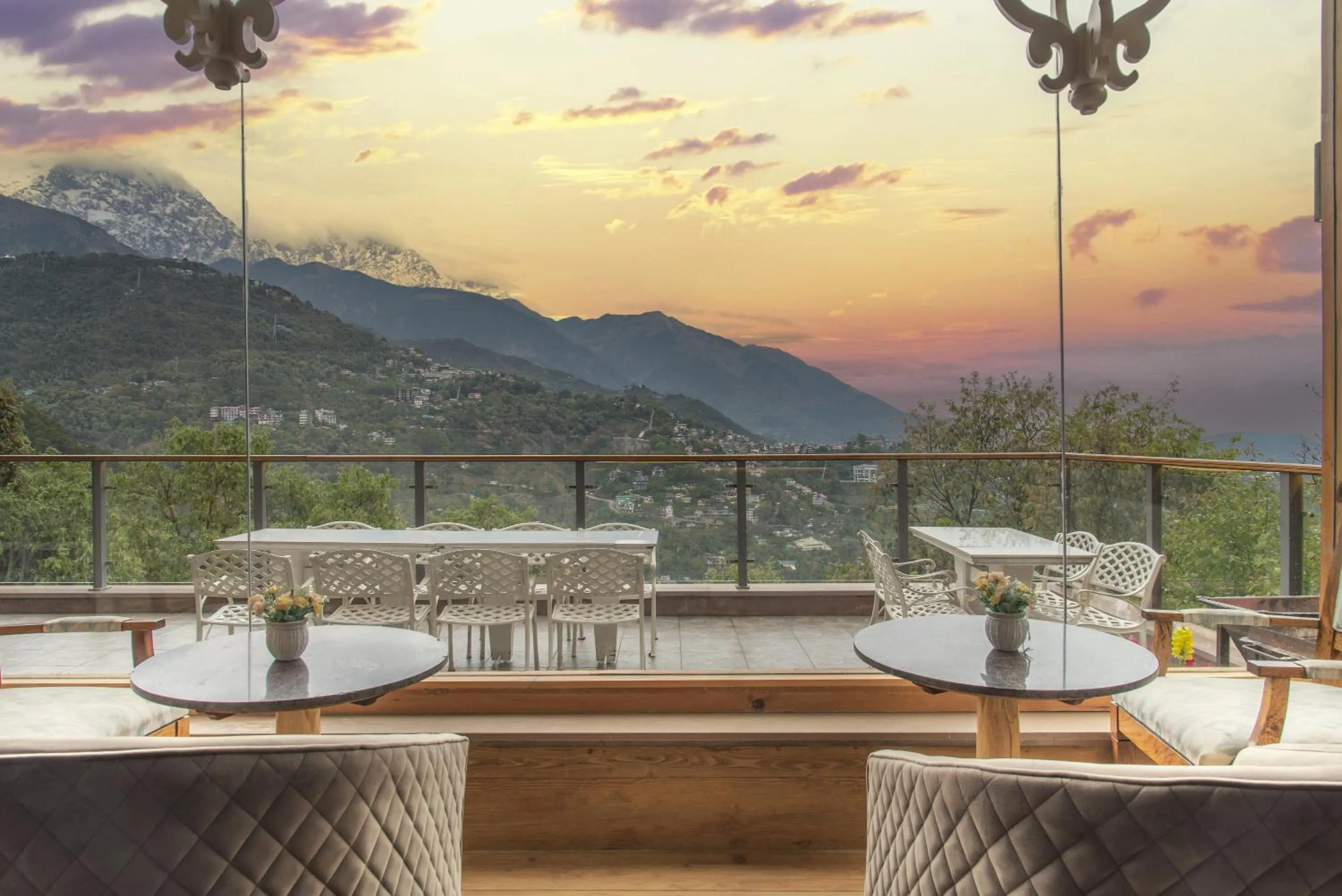 Natural landscape in Echor Mandara TreeVilla Dharamshala