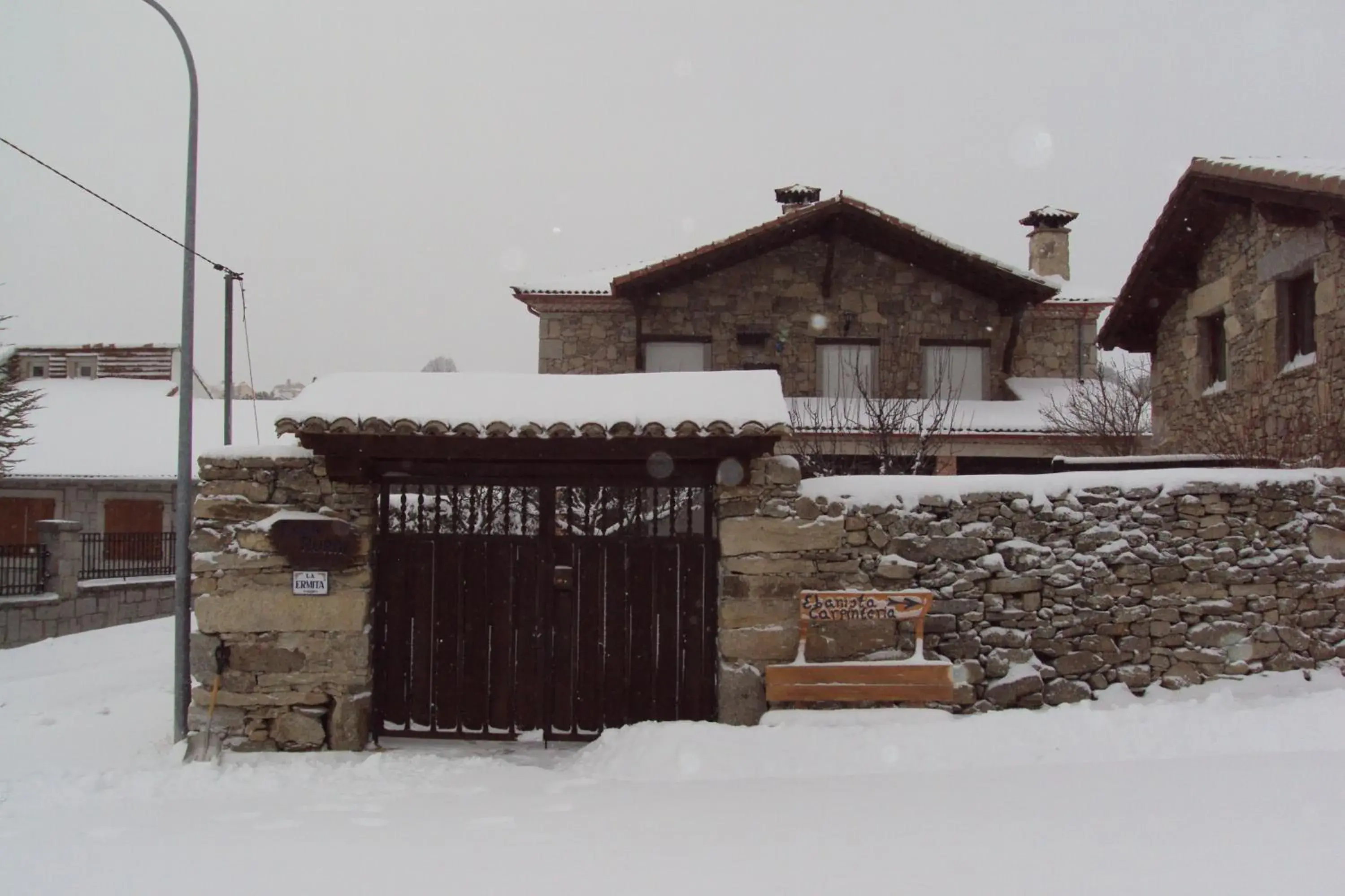Ermita de Gredos Ermita de Gredos