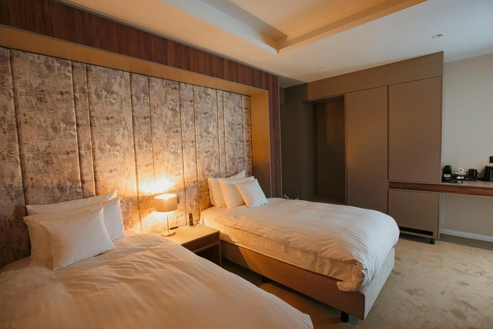 Photo of the whole room, Bed in Hotel Stein Collection