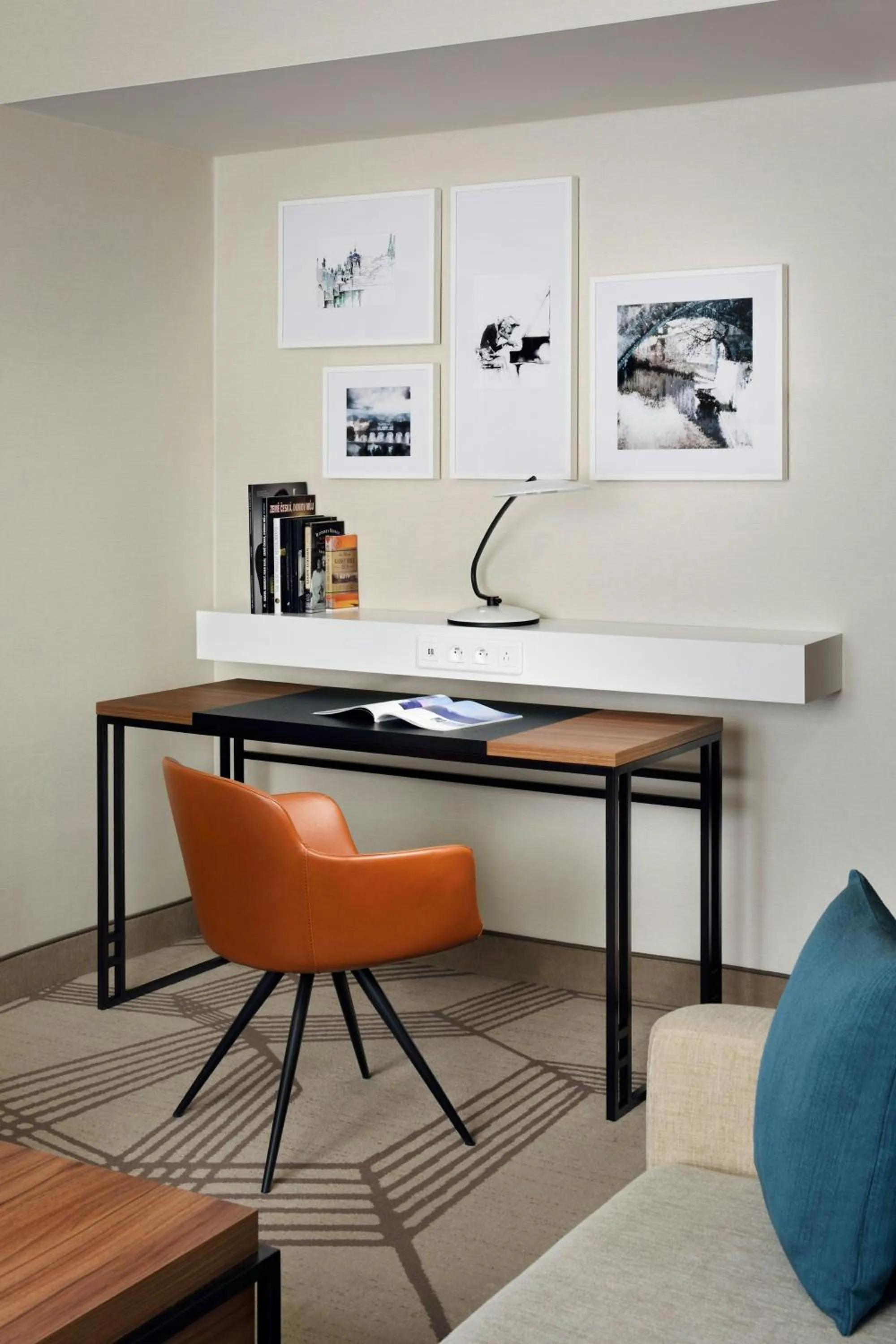 Photo of the whole room in Prague Marriott Hotel