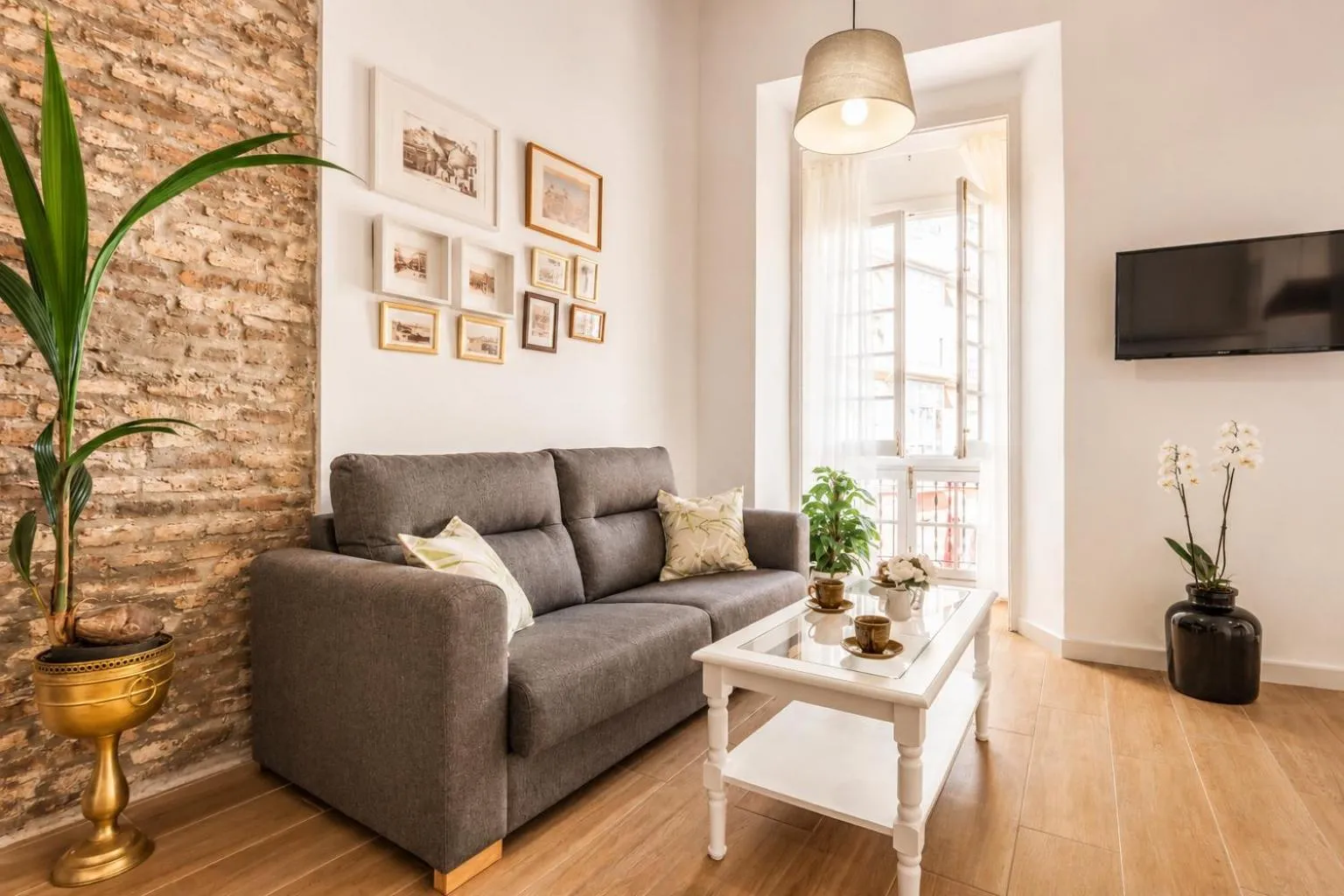 TV and multimedia in Apartamento Buganvilla