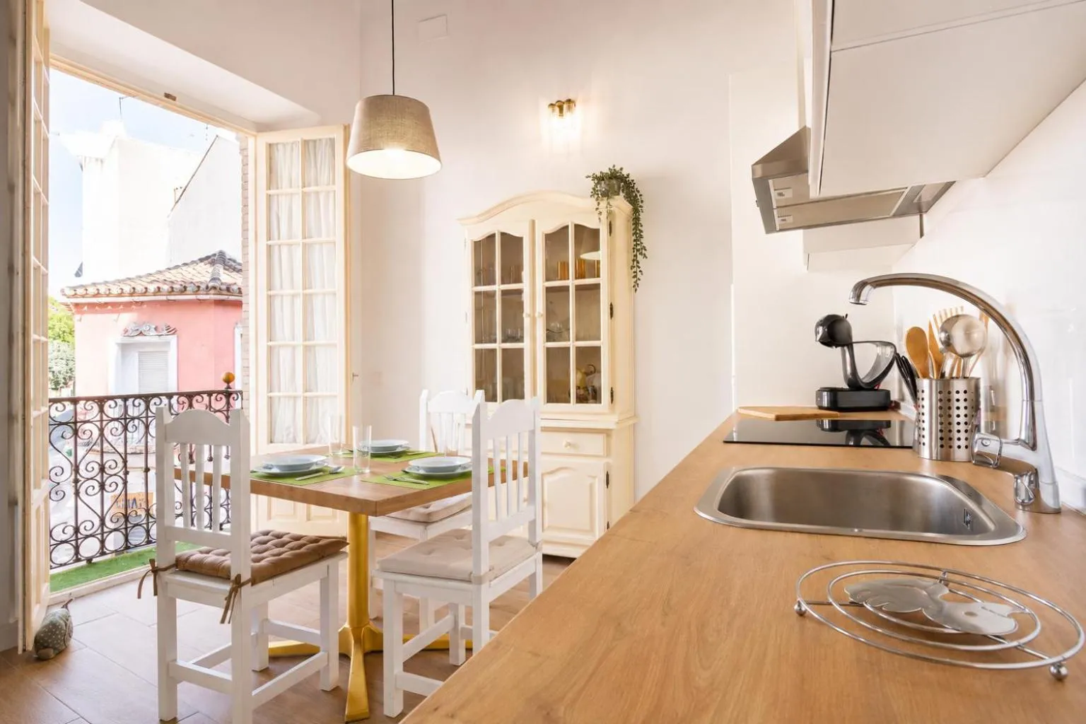 Kitchen or kitchenette in Apartamento Buganvilla