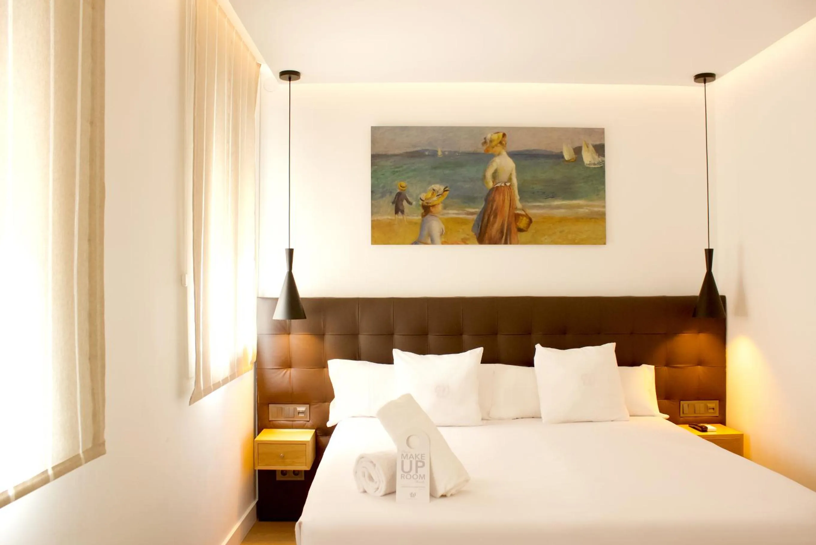 Bed in Woohoo Rooms Boutique Sol