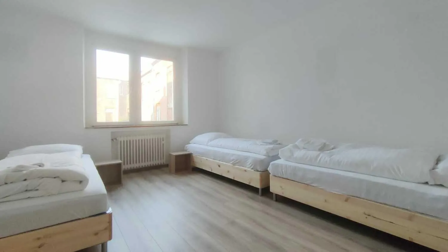 Bed in T&K Apartments - Apartments 20 Min to MESSE DUS