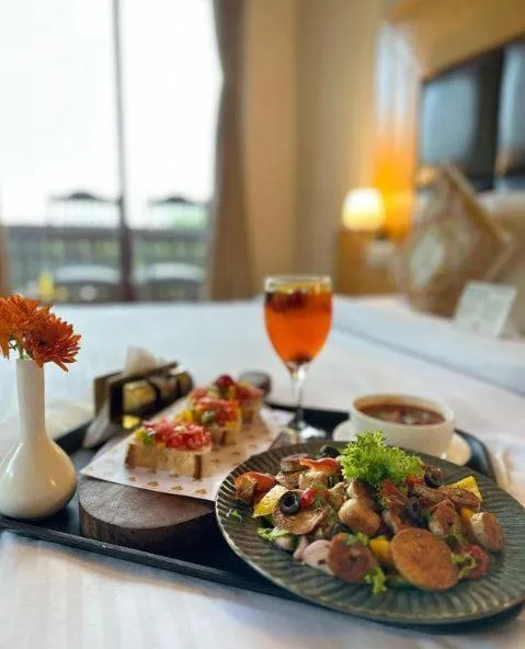 Food and drinks in Amarys Boutique Stays Manali