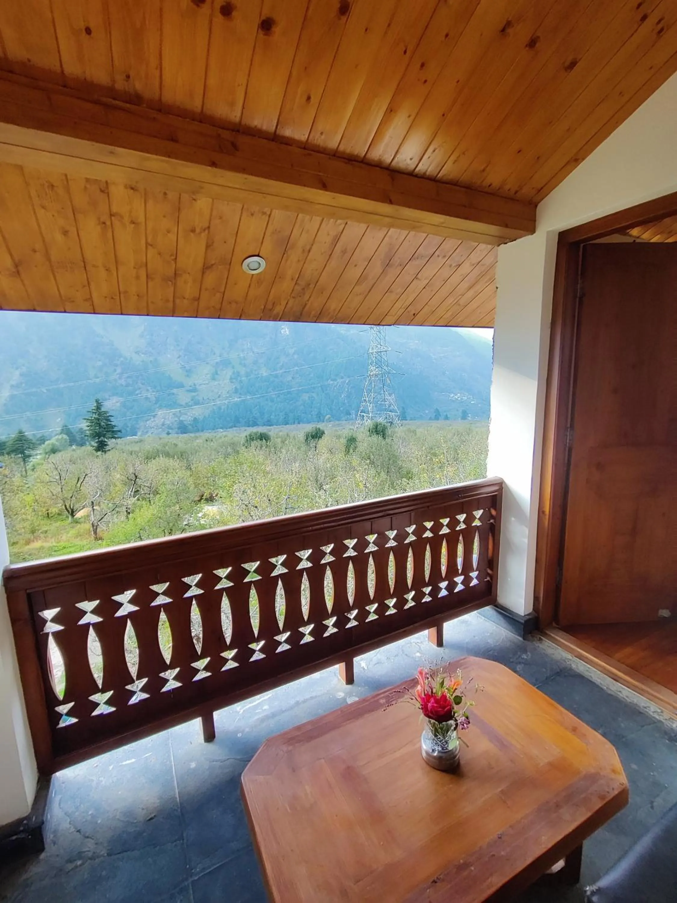Balcony/Terrace in Amarys Boutique Stays Manali