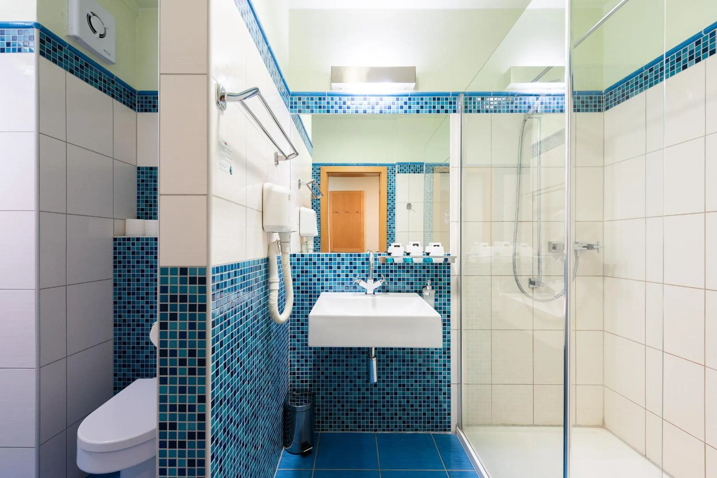 Shower in Jan Maria Hotel