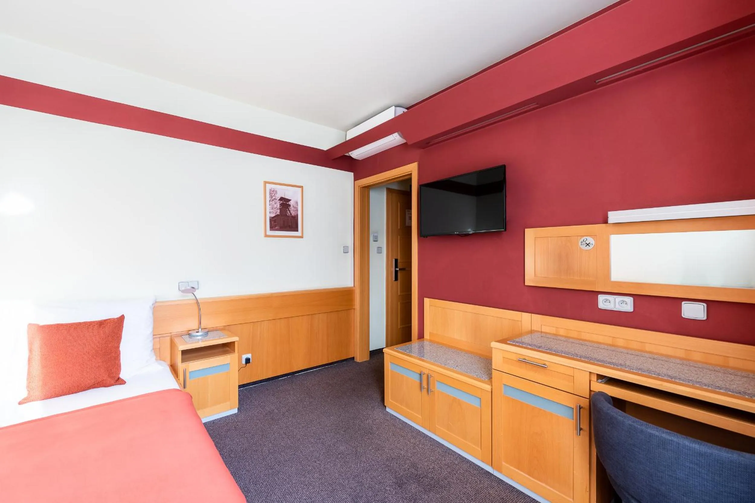 Bed in Jan Maria Hotel