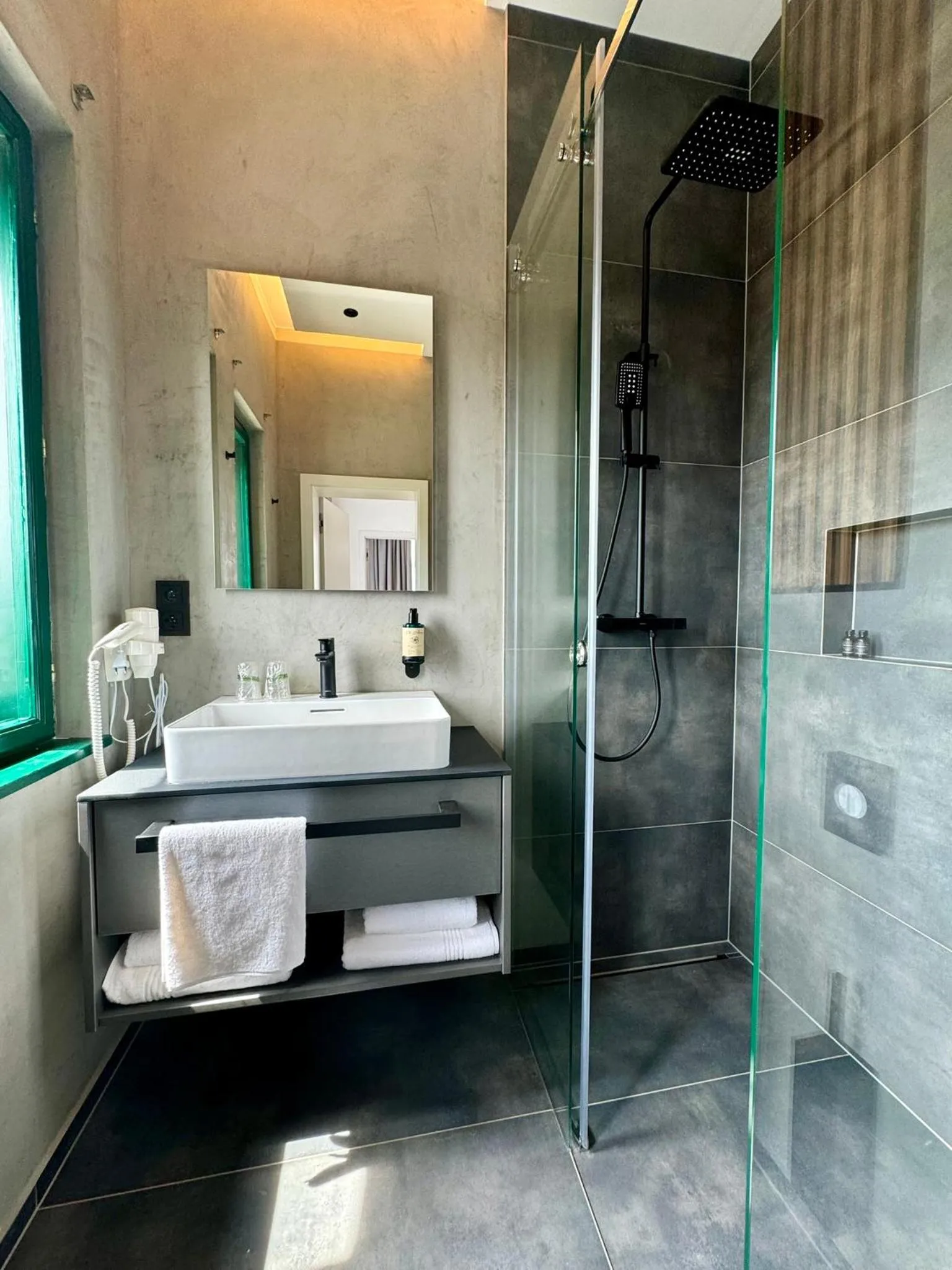 Bathroom in Jan Maria Hotel