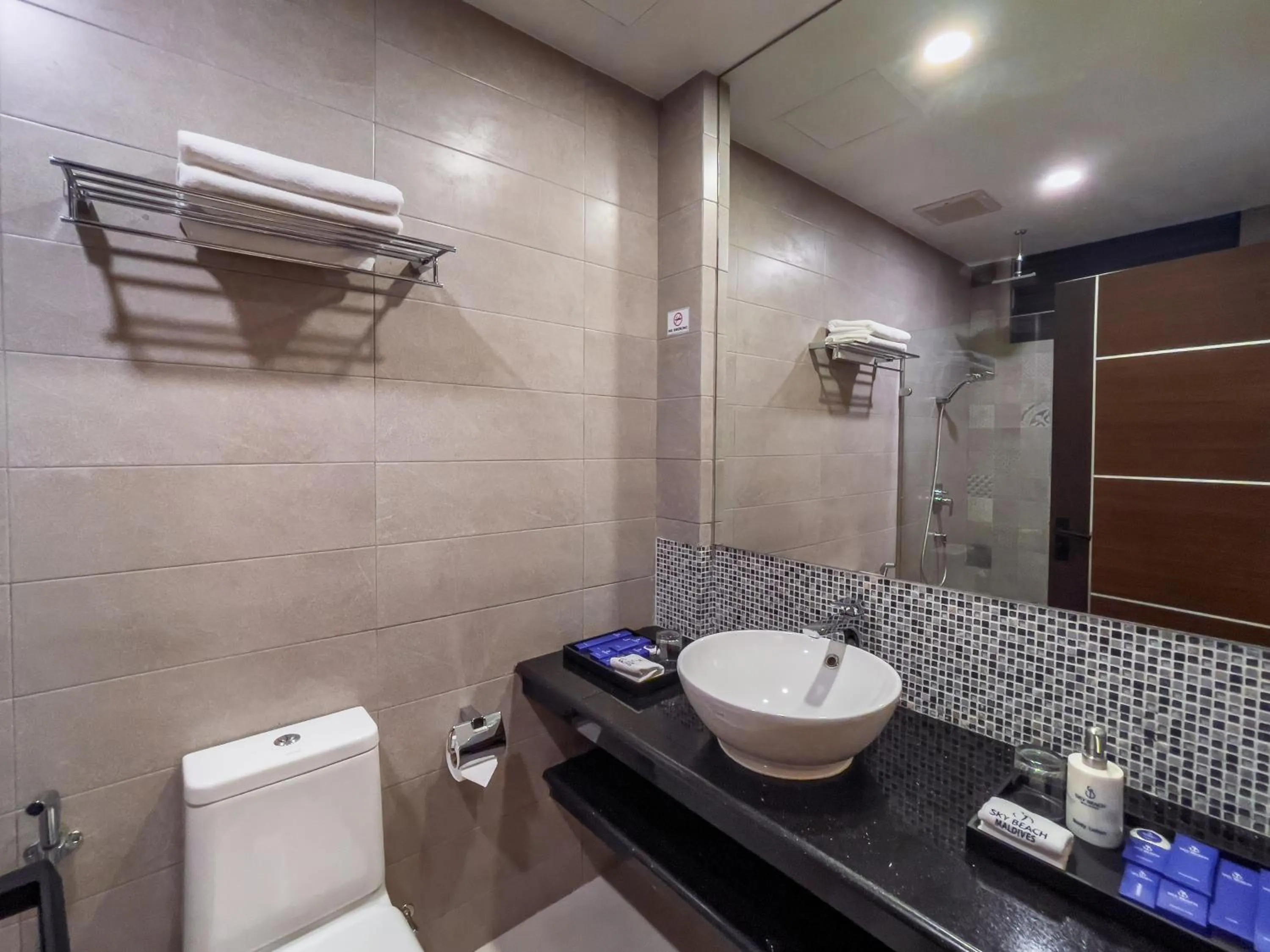 Bathroom in Sky Beach Maldives - Dhiffushi