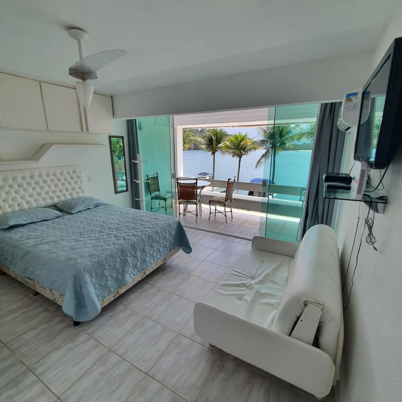 Condominio Aquarius 1