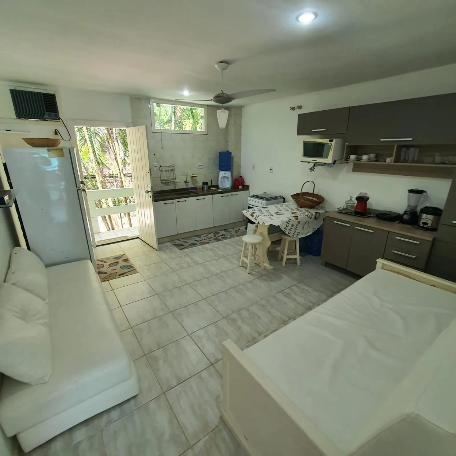 Condominio Aquarius 1