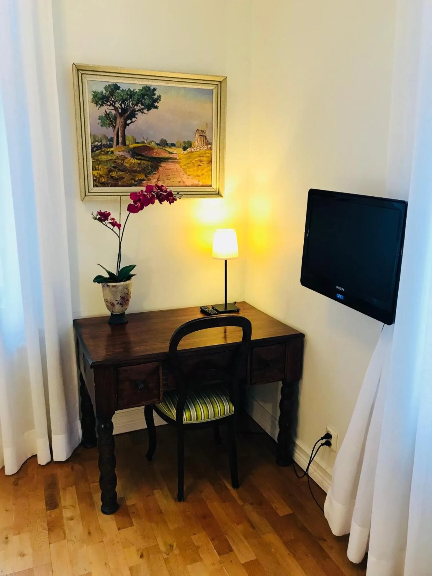 Photo of the whole room in Grenna Hotell