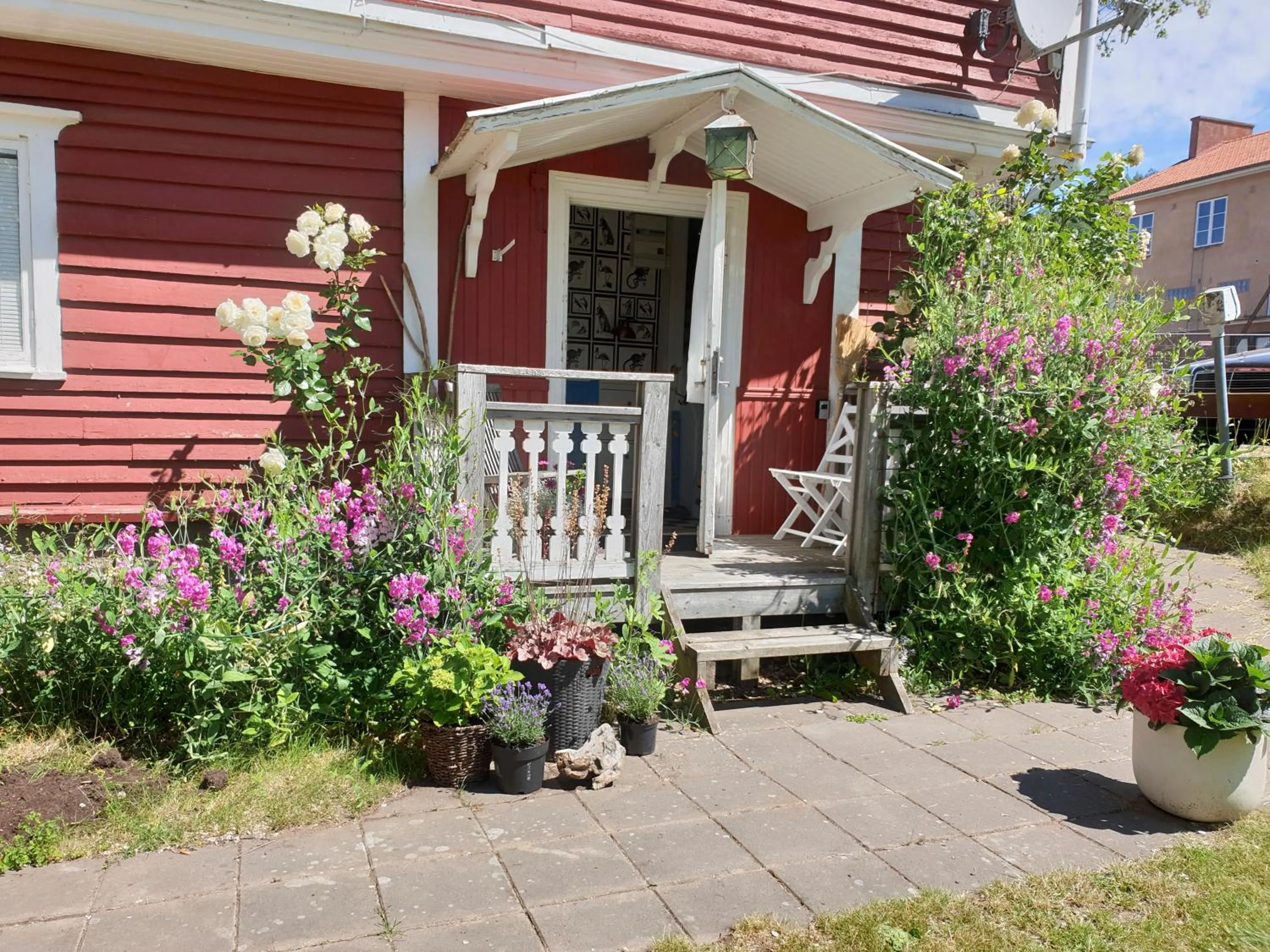 Two-Bedroom Cottage in Grenna Hotell