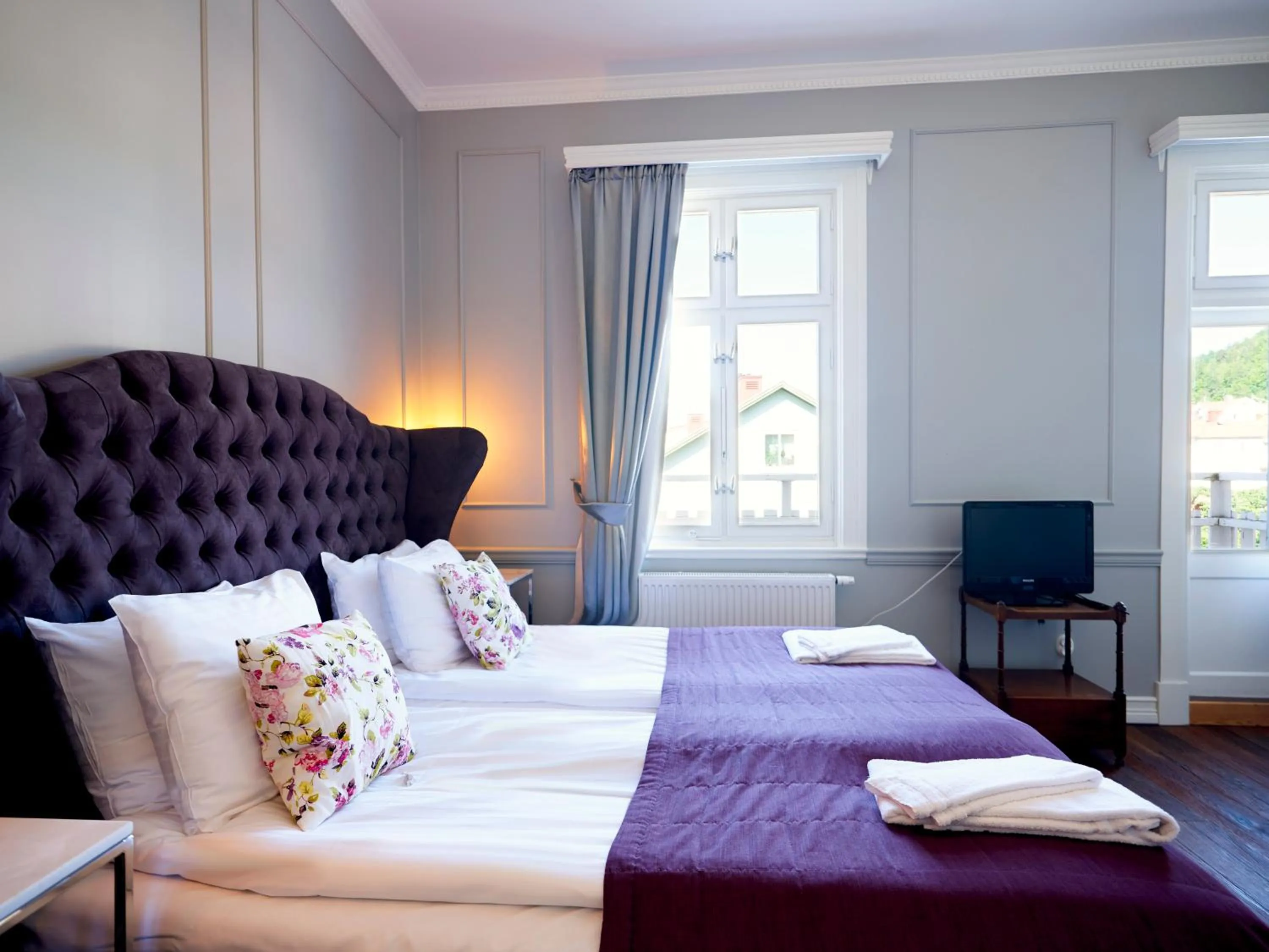 Bed in Grenna Hotell