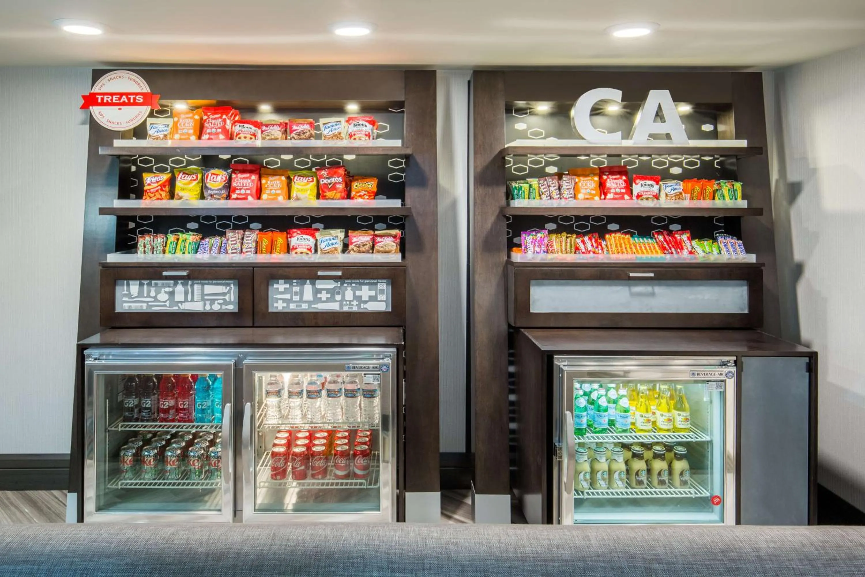 Restaurant/places to eat in Hampton Inn Monterey